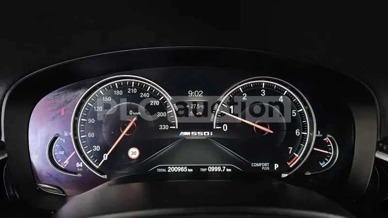 BMW 530 M SPORT/ФИКСИРАНА ЦЕНА ДО БЪЛГАРИЯ, снимка 7 - Автомобили и джипове - 54997432