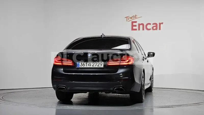 BMW 530 M SPORT/ФИКСИРАНА ЦЕНА ДО БЪЛГАРИЯ, снимка 4 - Автомобили и джипове - 54997432
