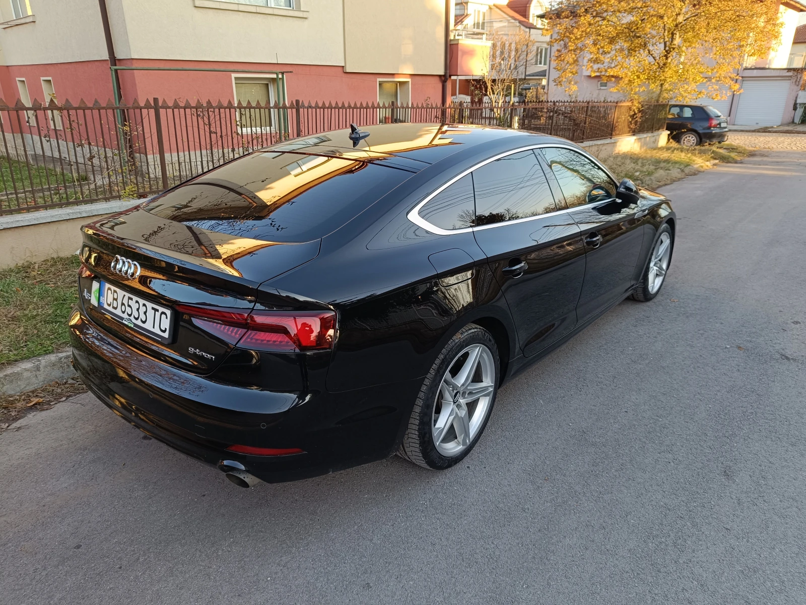 Audi A5 2.0TFSI G-Tron - изображение 5