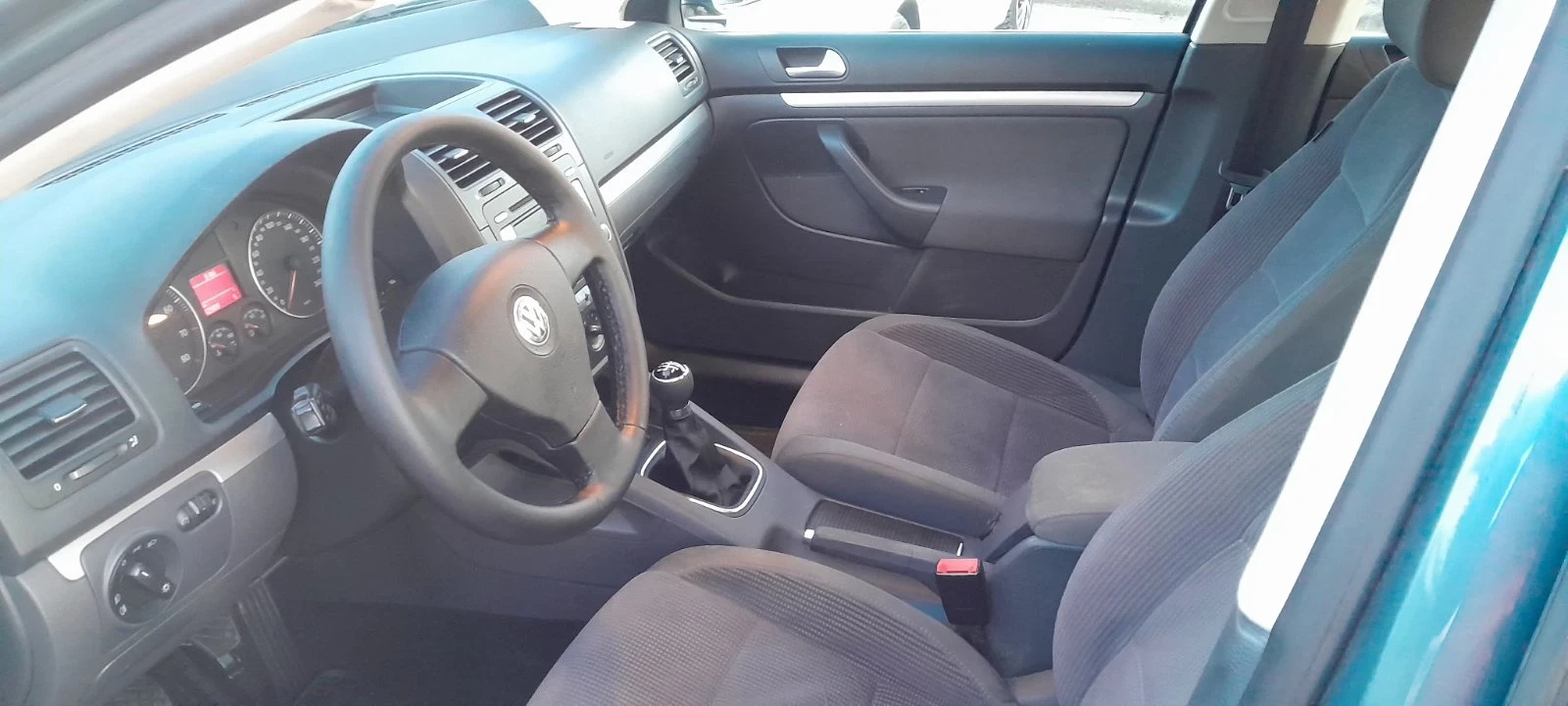 VW Jetta 1.6 и 102k.c - изображение 5