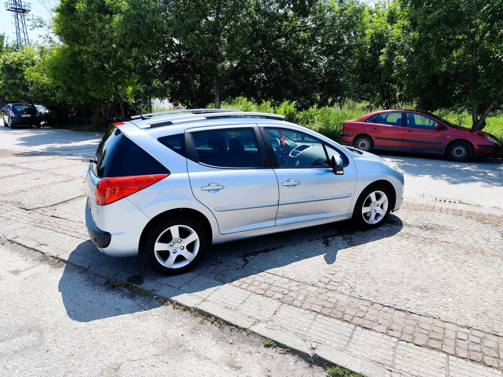 Peugeot 207 SW - изображение 4