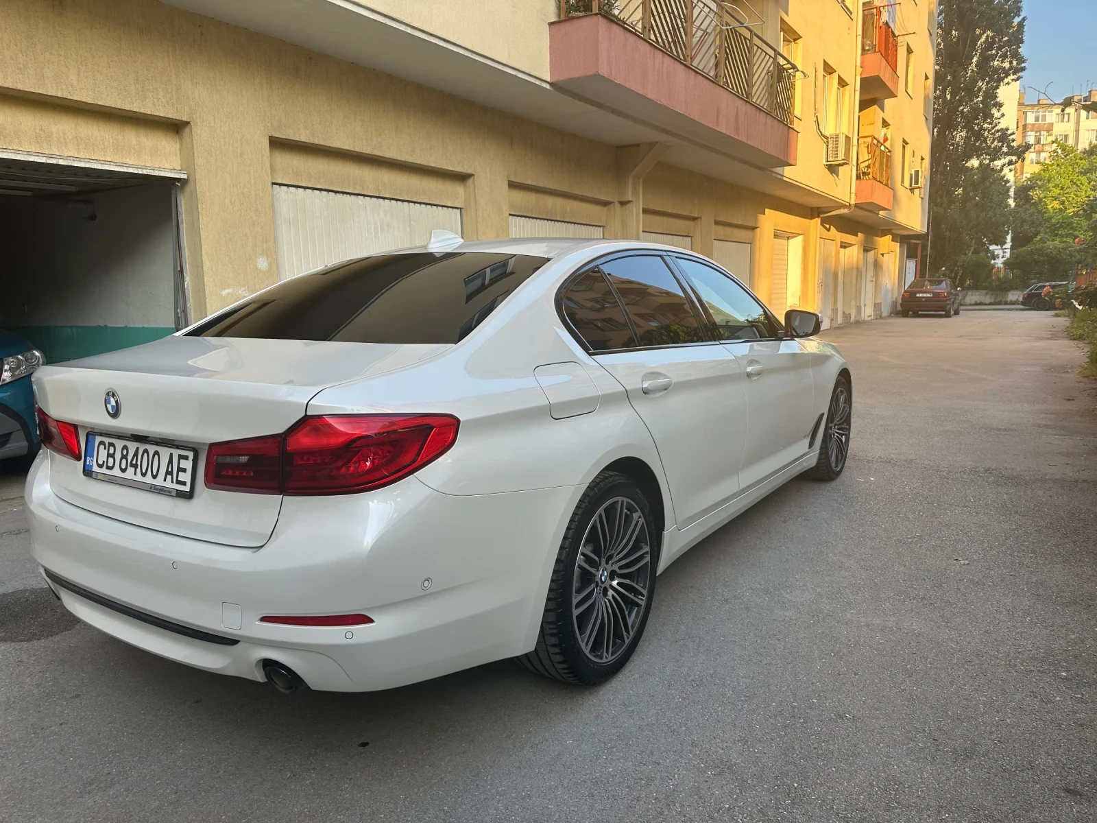 BMW 530 d xDrive sport line обслужена 57800km. - изображение 5