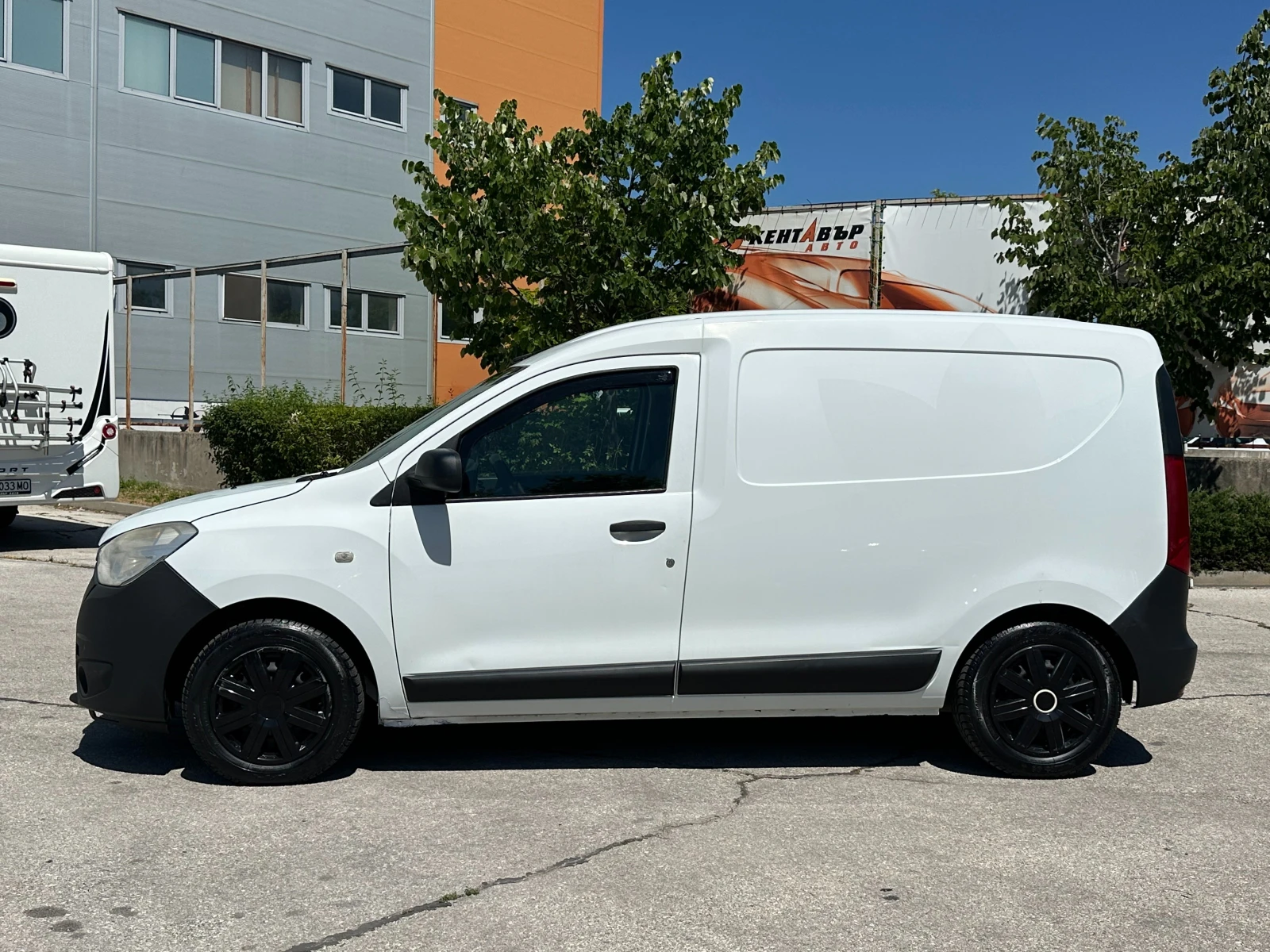Dacia Dokker ИЗОЛАЦИЯ 1.6i 83 к.с. ГАЗ/БЕНЗИН - изображение 2