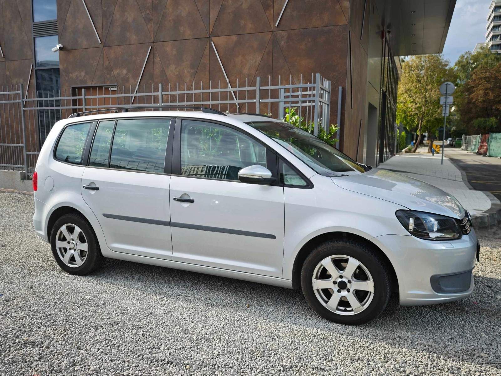 VW Touran  - изображение 6