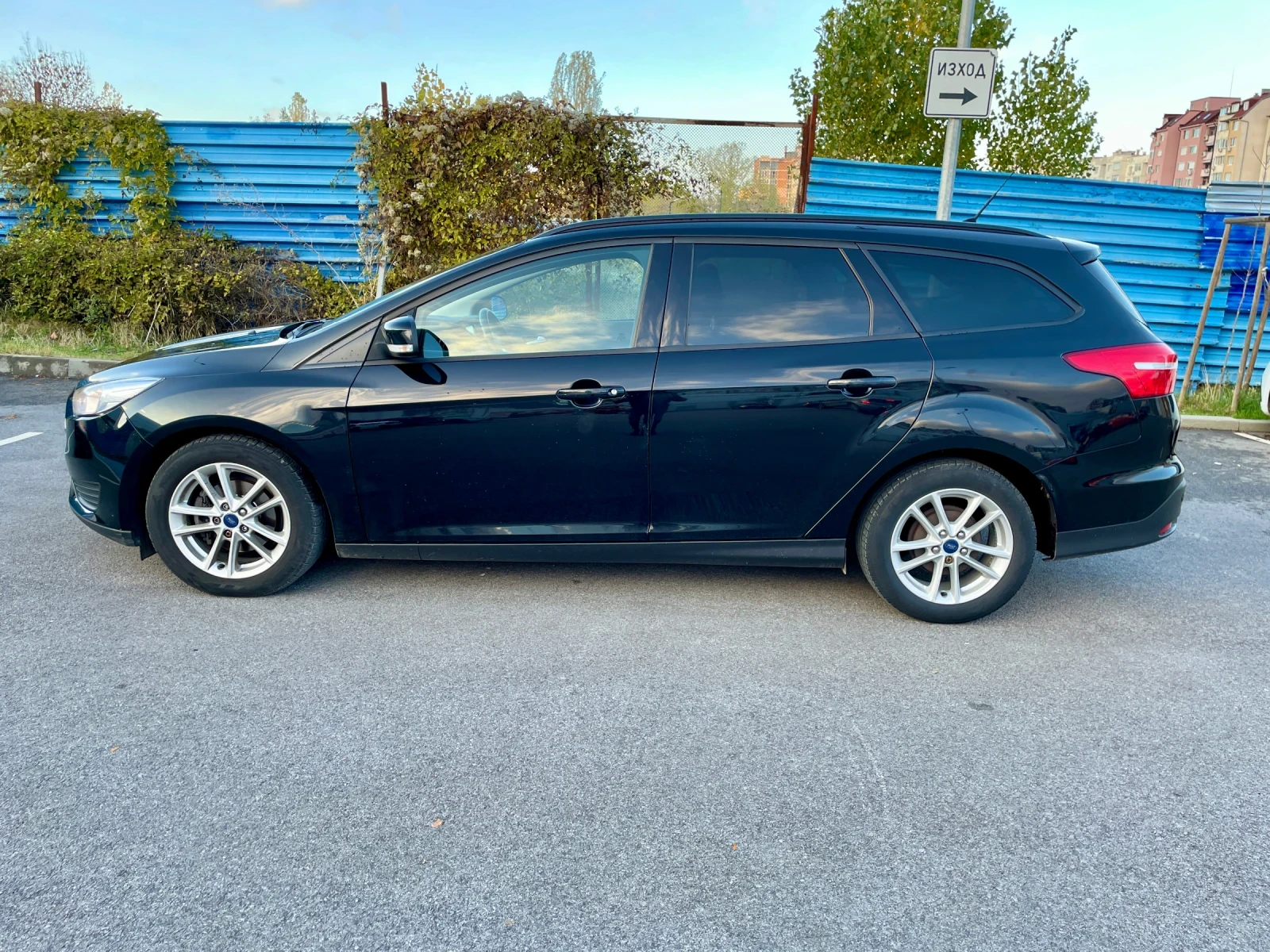 Ford Focus 1, 5 TDCI / 95к.с. * NAVI * TEMPOMAT * ОБСЛУЖЕН *  - изображение 4