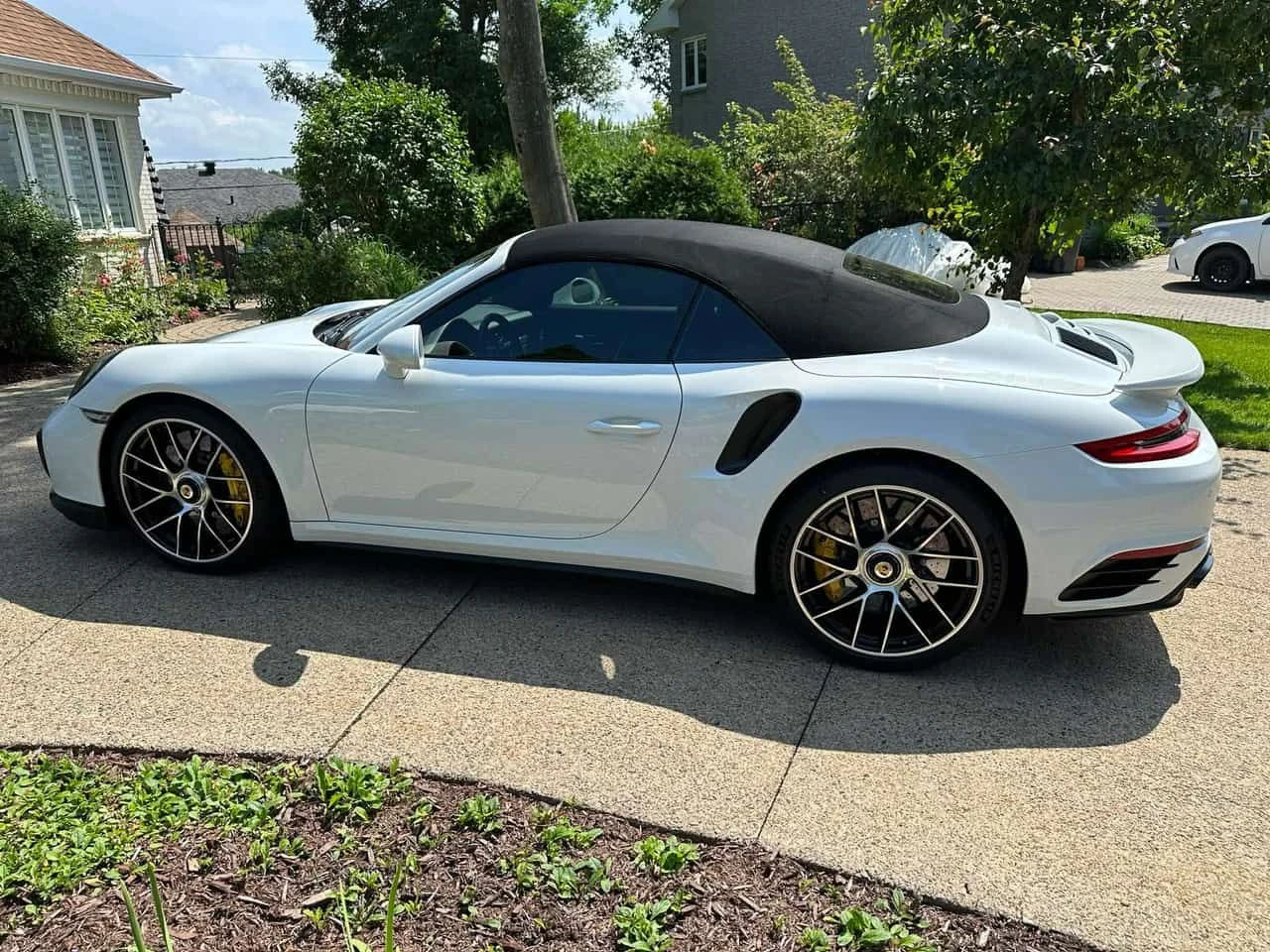 Porsche 911 * Turbo S Cabriolet * CARFAX * ���� �� �� | Mobile.bg � ����������� 8