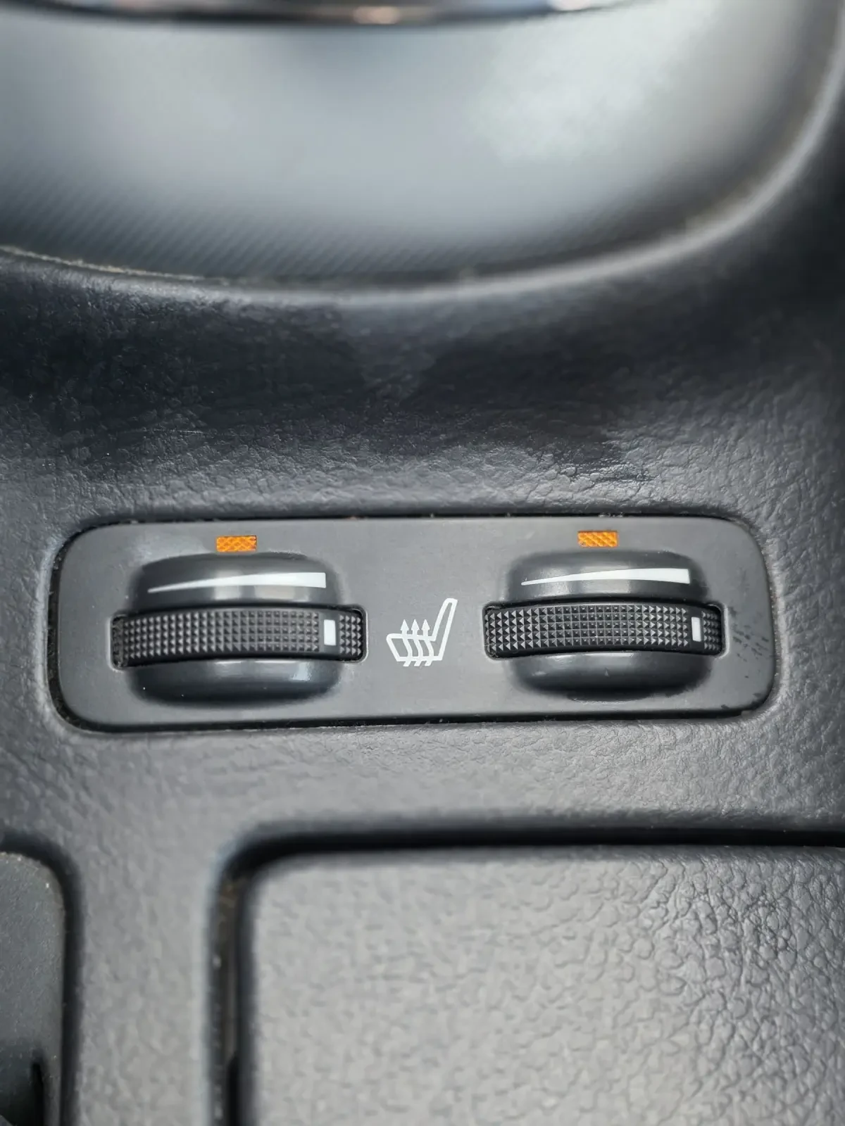 Toyota Avensis 2.0, D4D, Facelift , снимка 11 - Автомобили и джипове - 53837858