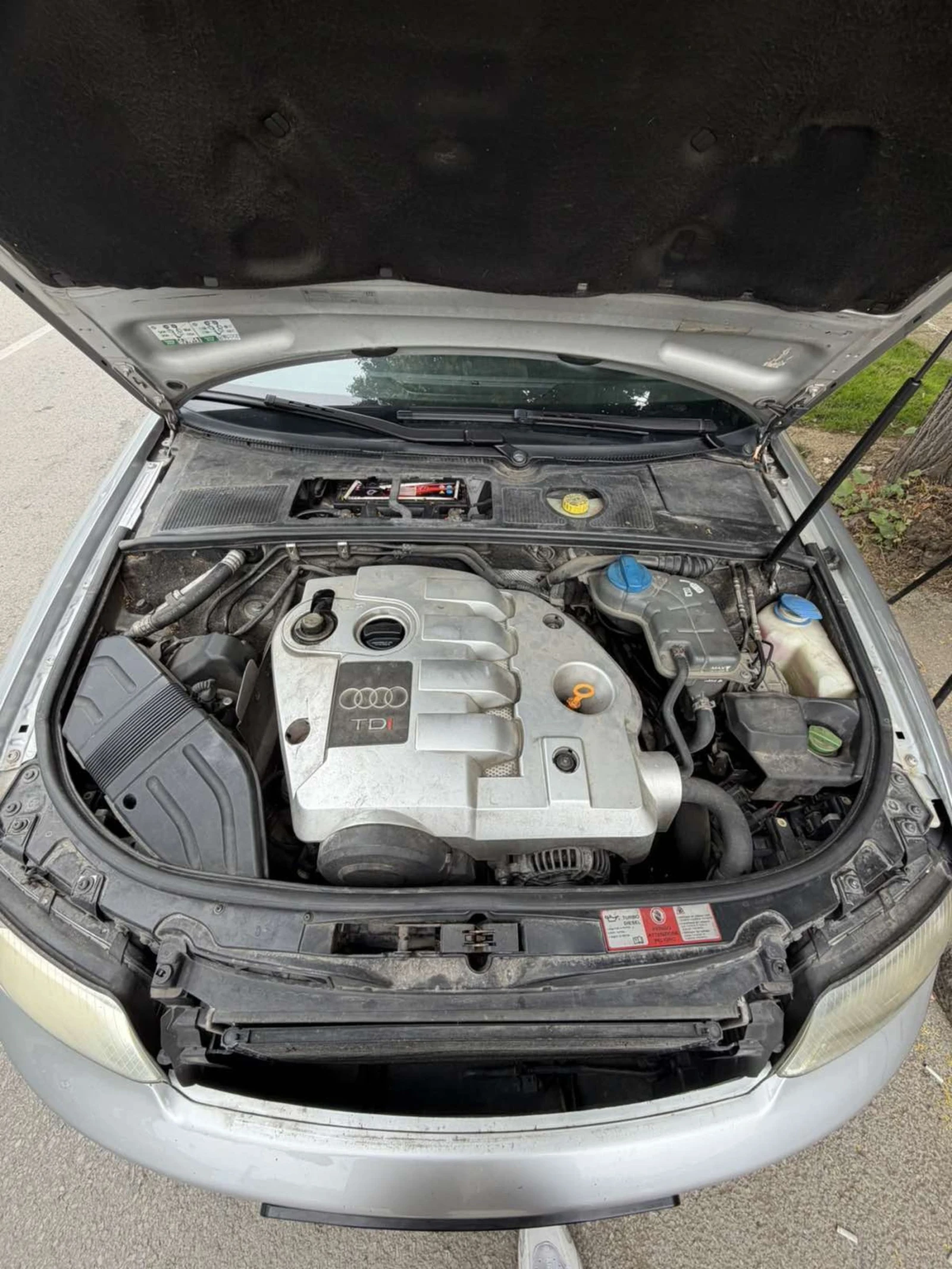 Audi A4 1.9tdi 131k.s top top sastoianie, снимка 13 - Автомобили и джипове - 55031735