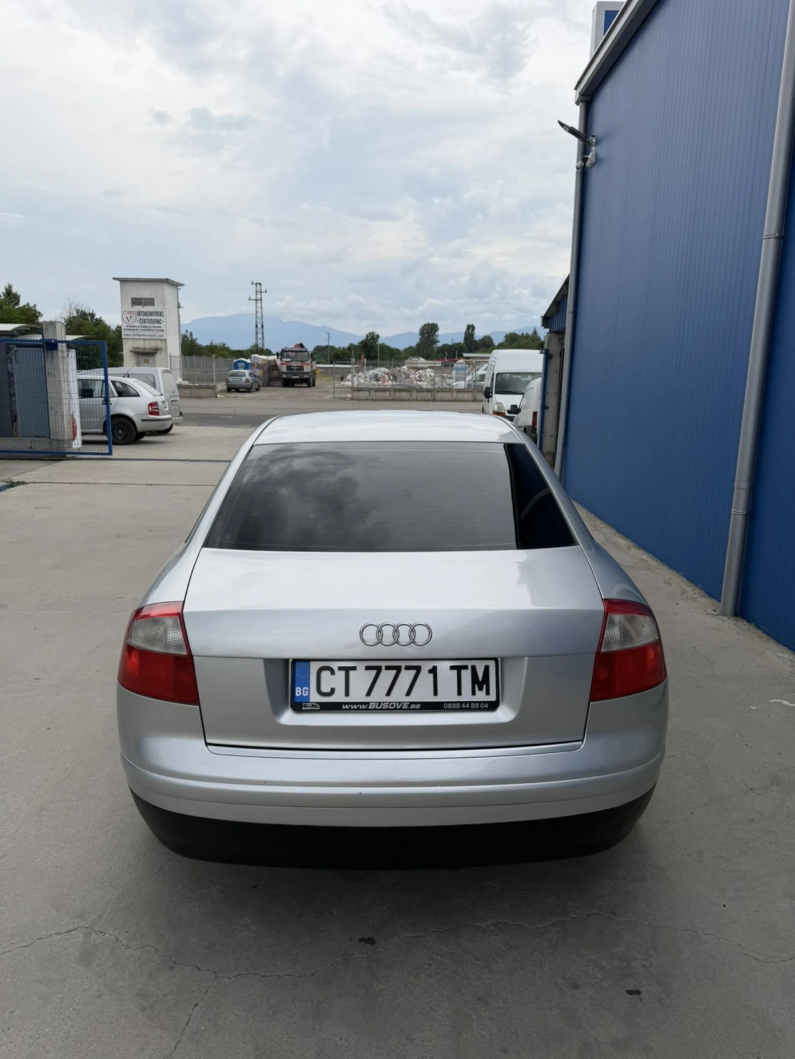 Audi A4 1.9tdi 131k.s top top sastoianie, снимка 9 - Автомобили и джипове - 55031735
