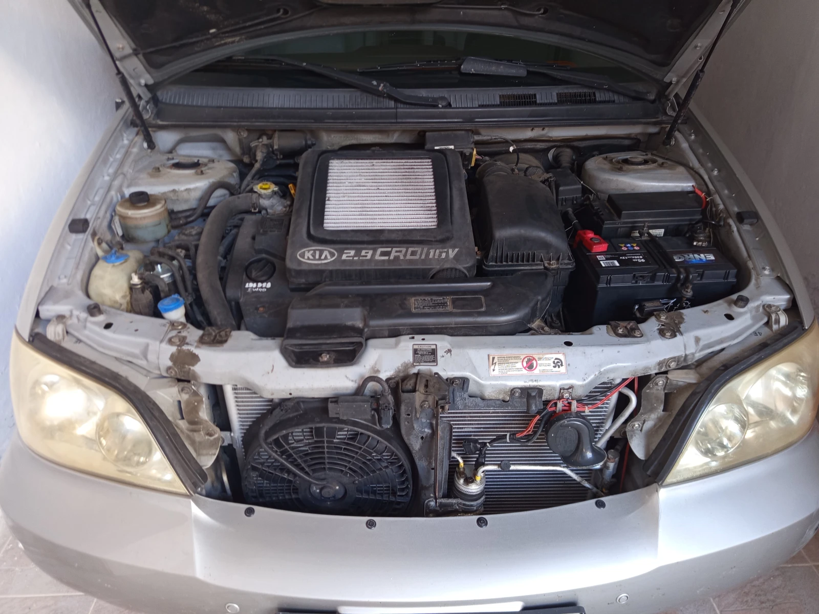 Kia Carnival 2.9 CRDI, снимка 2 - Автомобили и джипове - 55154520