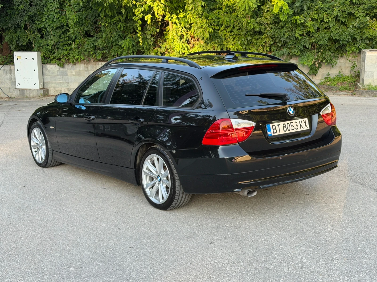 BMW 320, снимка 6 - Автомобили и джипове - 55193943