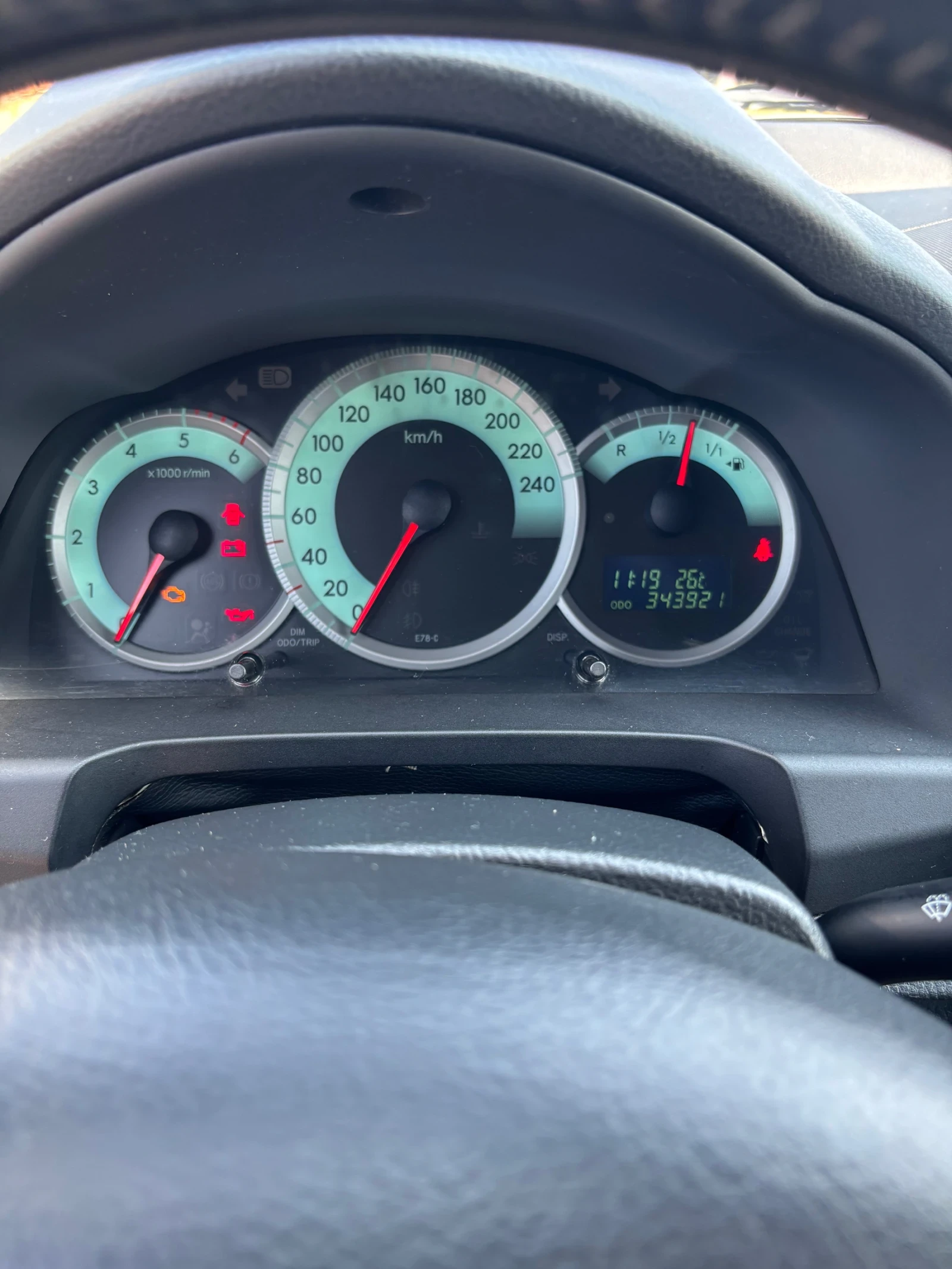 Toyota Corolla verso | Mobile.bg � ����������� 14