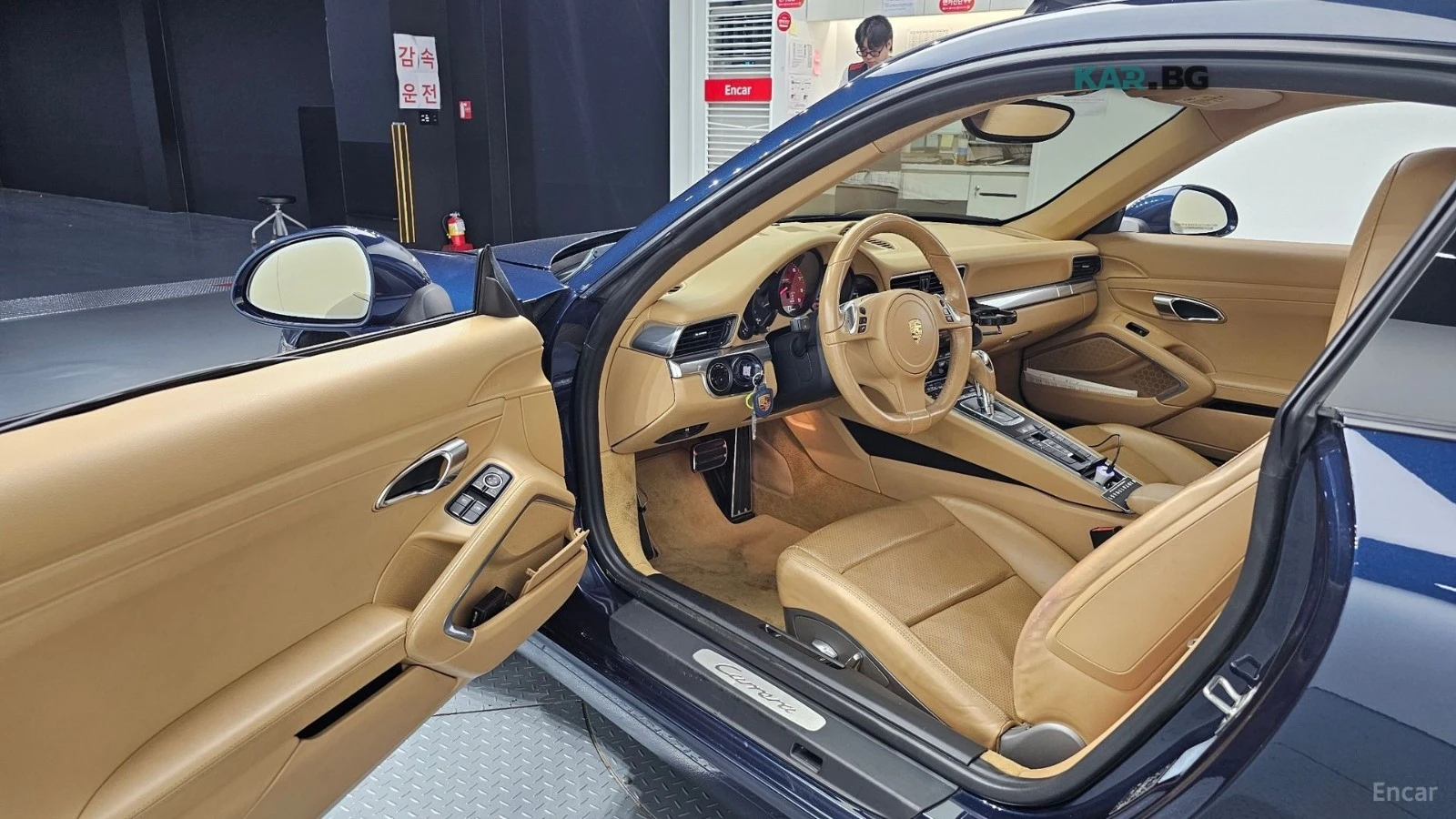 Porsche Carrera 911* 991* ПОДГРЕВ* КАМЕРА* CHRONO* SUNROOF* , снимка 8 - Автомобили и джипове - 55374132