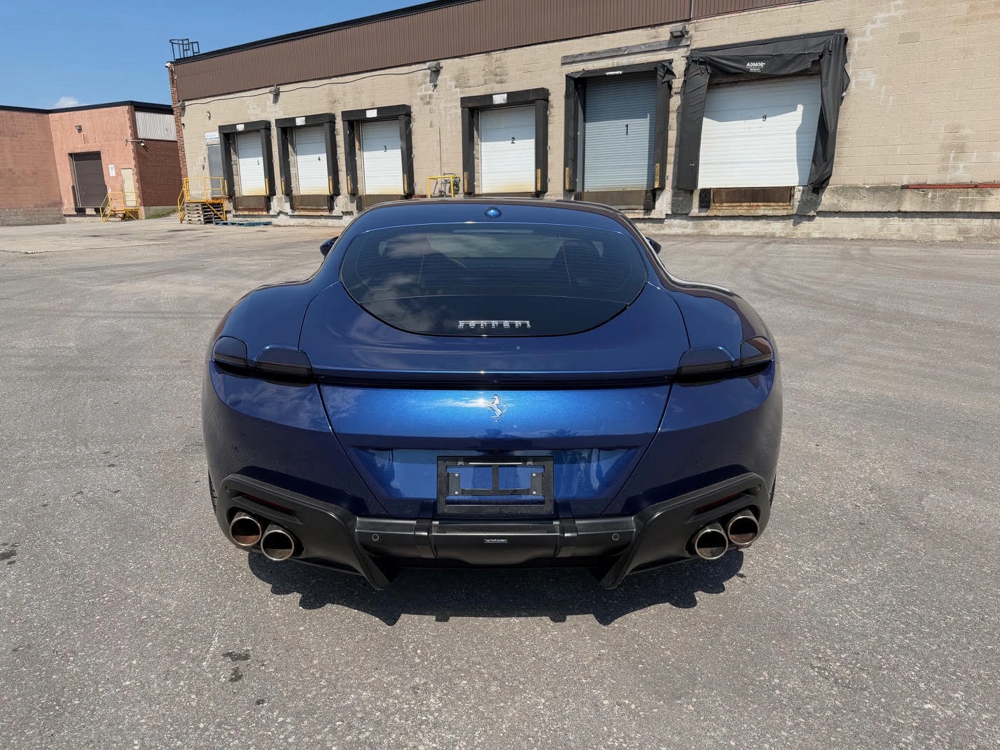 Ferrari Roma JBL* Manettino* Carbon Fibre | Mobile.bg � ����������� 3