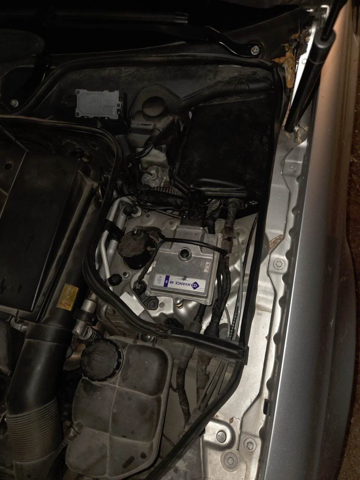 Mercedes-Benz E 500 4Matic ГАЗ, снимка 16 - Автомобили и джипове - 56685160