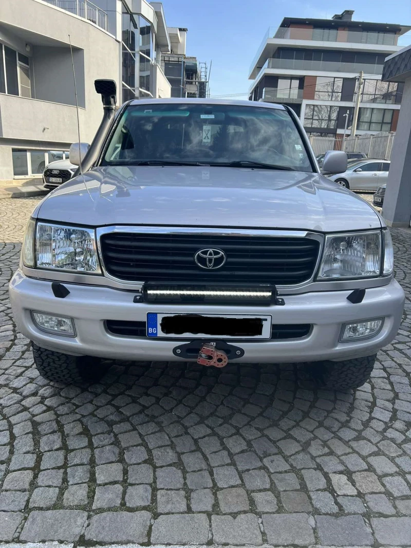 Toyota Land cruiser 100, снимка 1 - Автомобили и джипове - 49057634