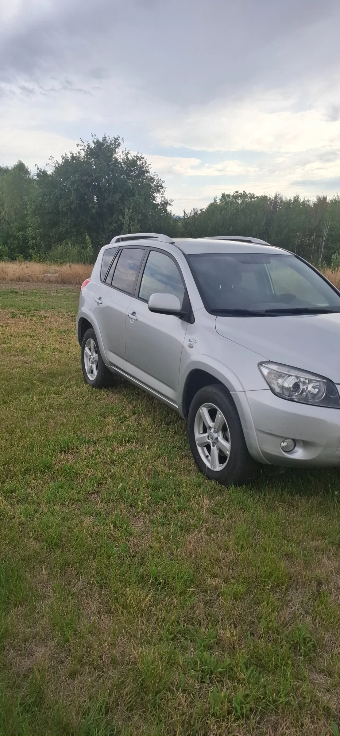 Toyota Rav4 2.2 d-cat - изображение 3