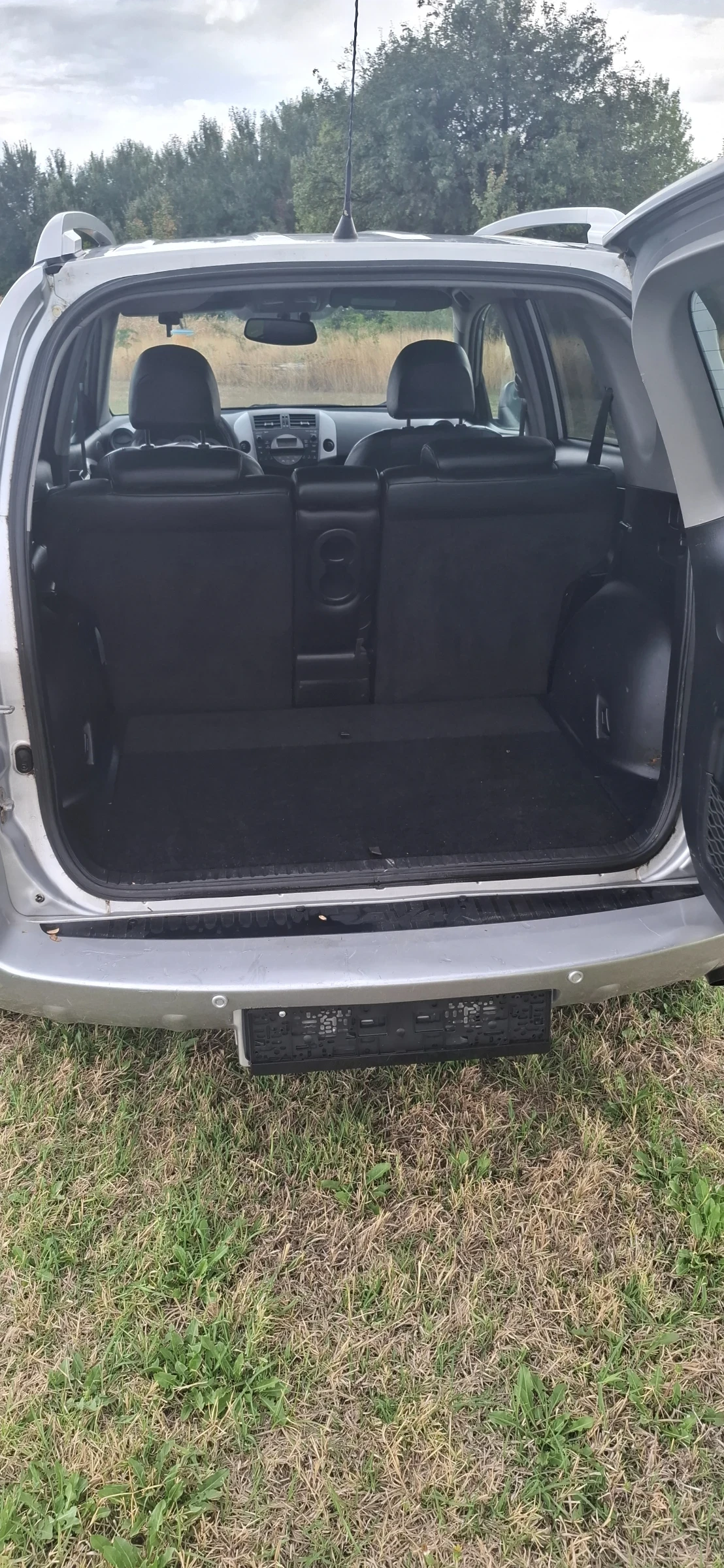 Toyota Rav4 2.2 d-cat - изображение 5