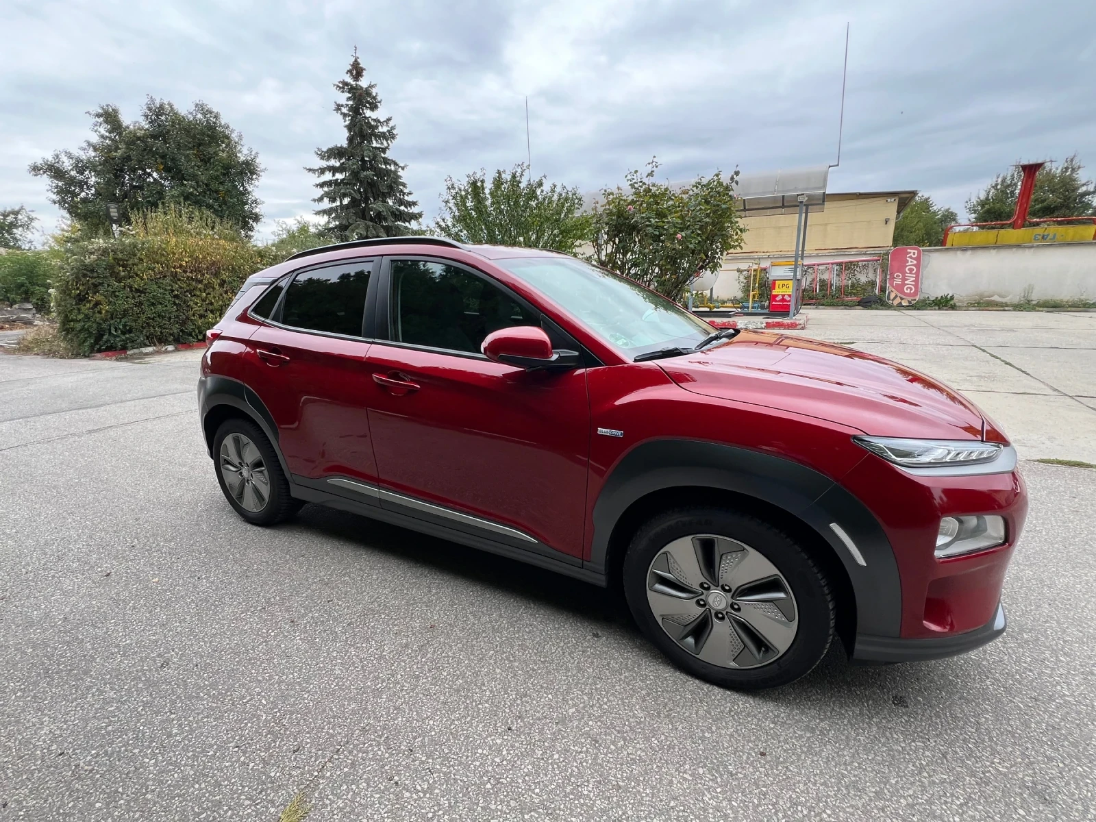 Hyundai Kona 64kw/h 204 hp SOH100%  BLUELINK - изображение 9