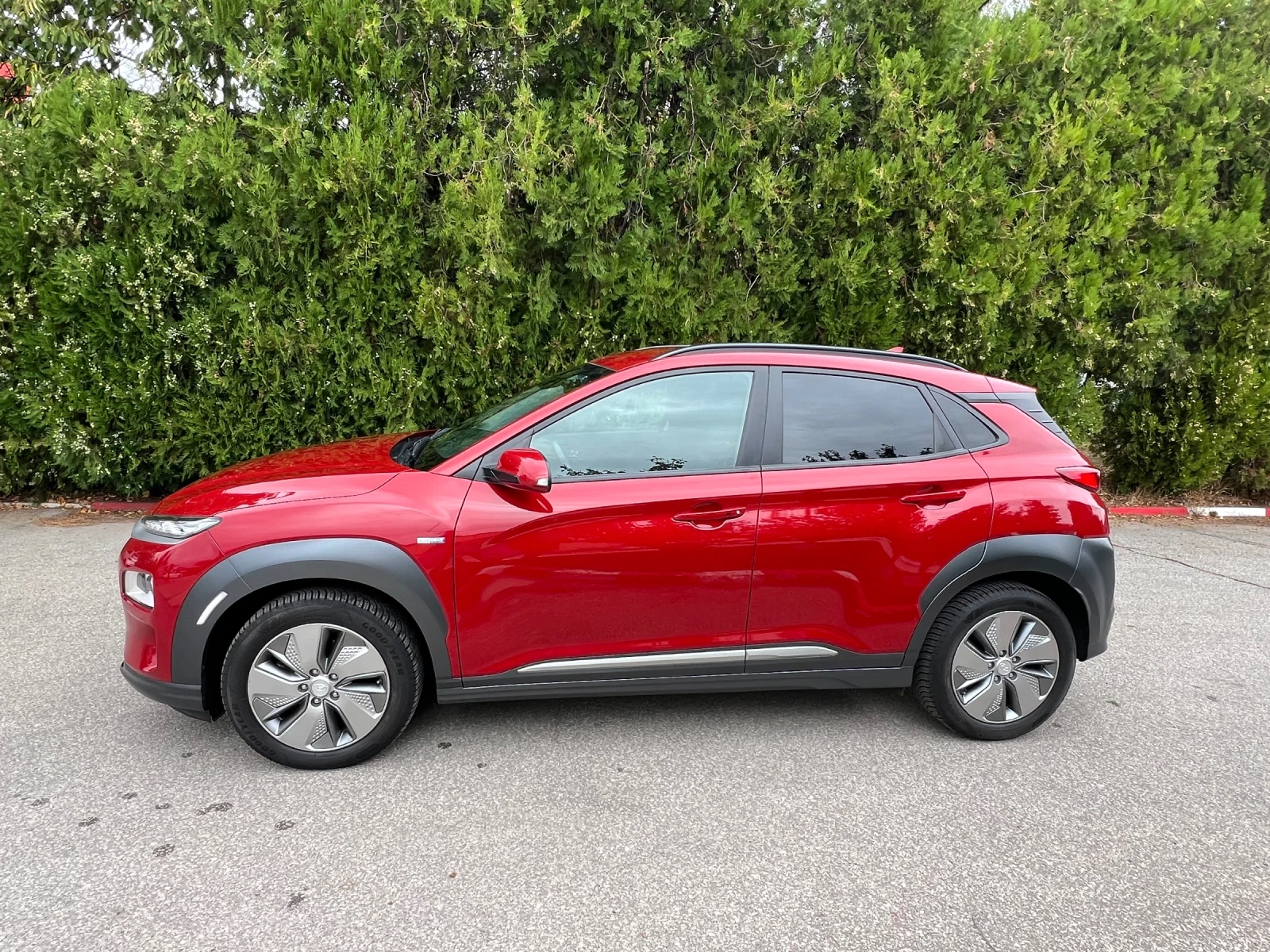 Hyundai Kona 64kw/h 204 hp SOH100%  BLUELINK - изображение 3
