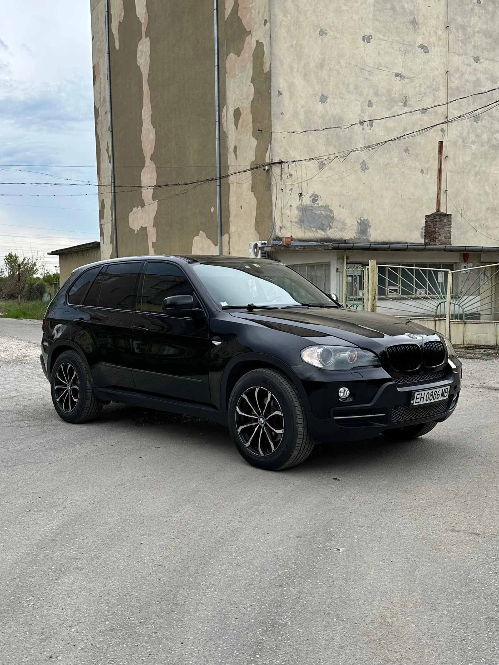 BMW X5  - изображение 2