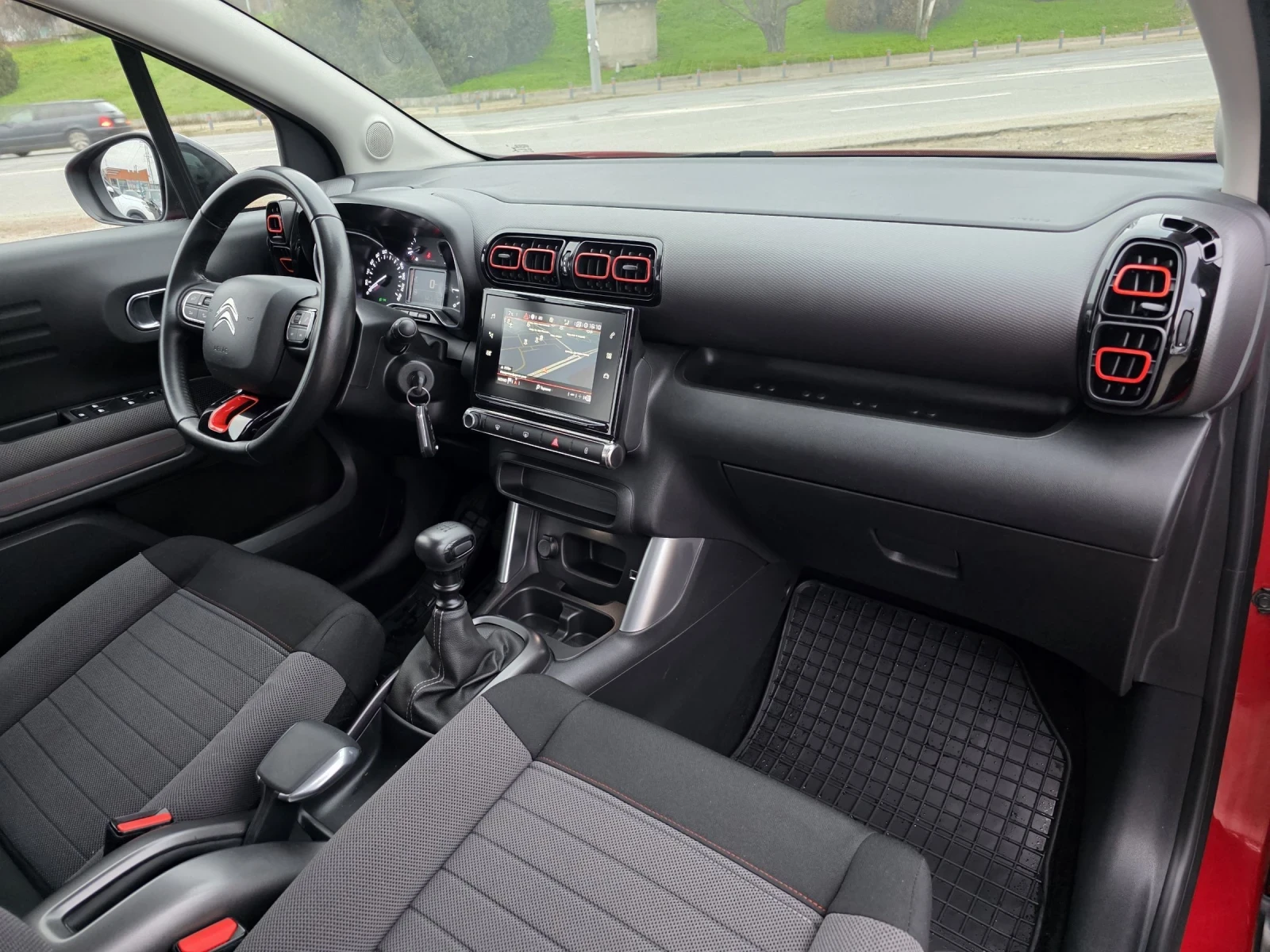 Citroen C3 Aircross 1.2 I Turbo  - изображение 10