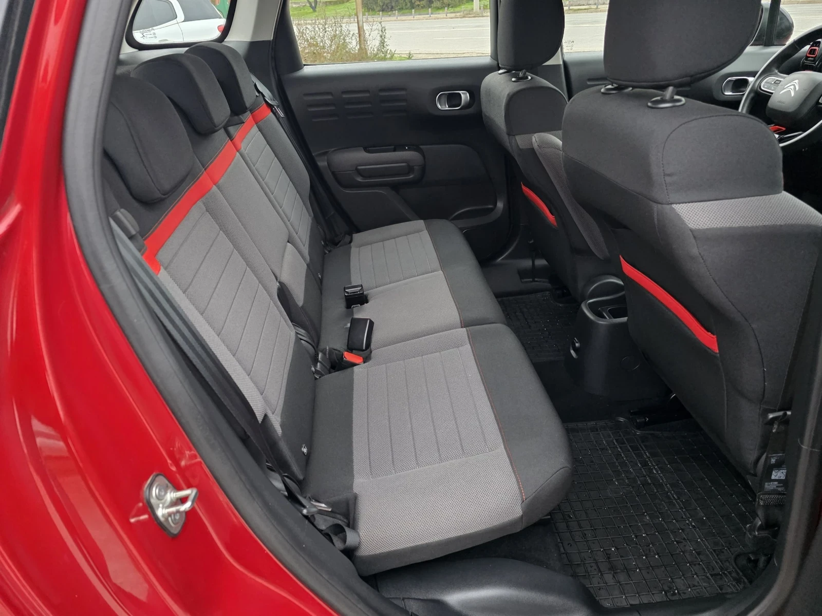 Citroen C3 Aircross 1.2 I Turbo  | Mobile.bg � ����������� 11