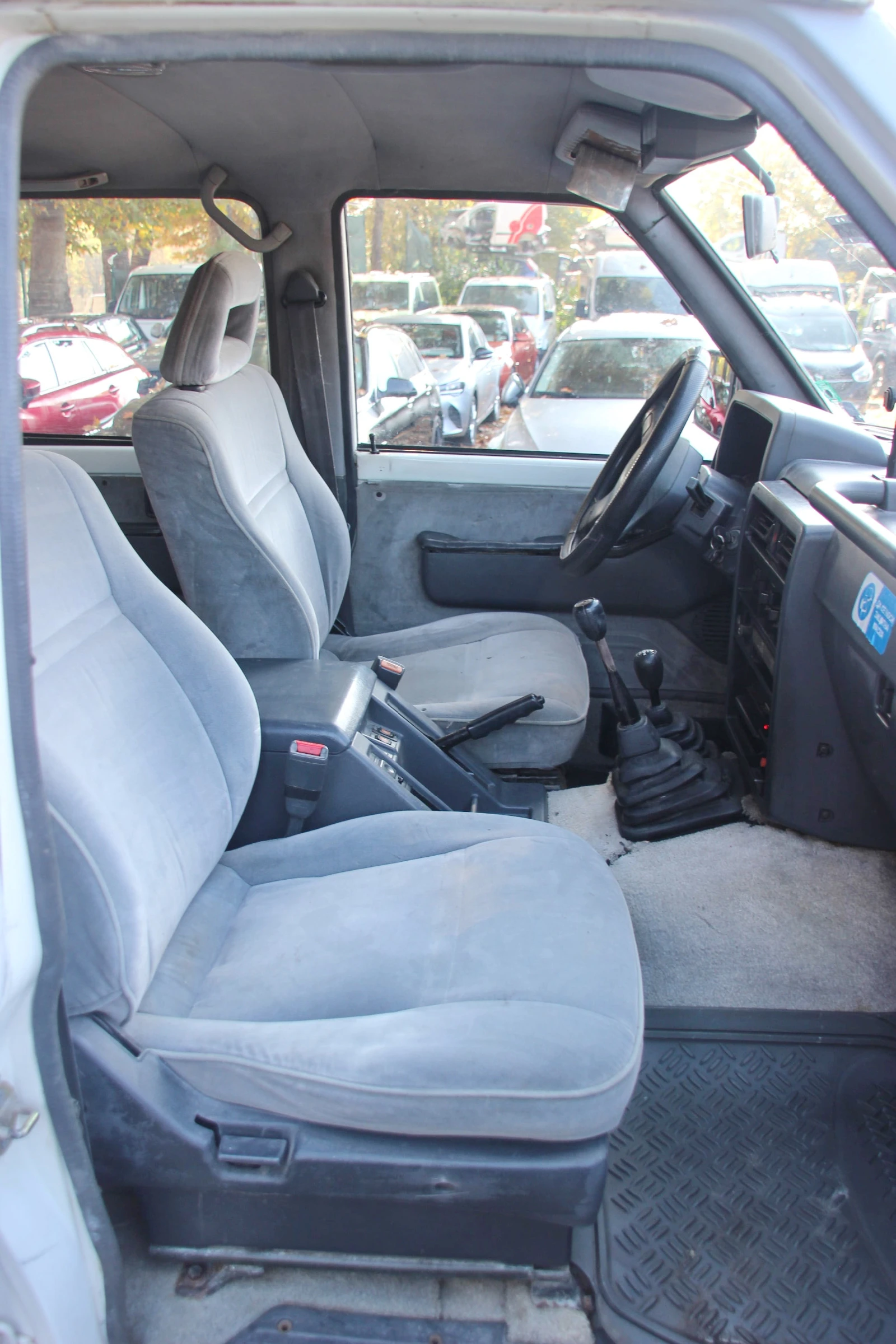 Nissan Patrol 2.8 TD 116 �.�.  6+ 1 ����� � ����������� | Mobile.bg � ����������� 10