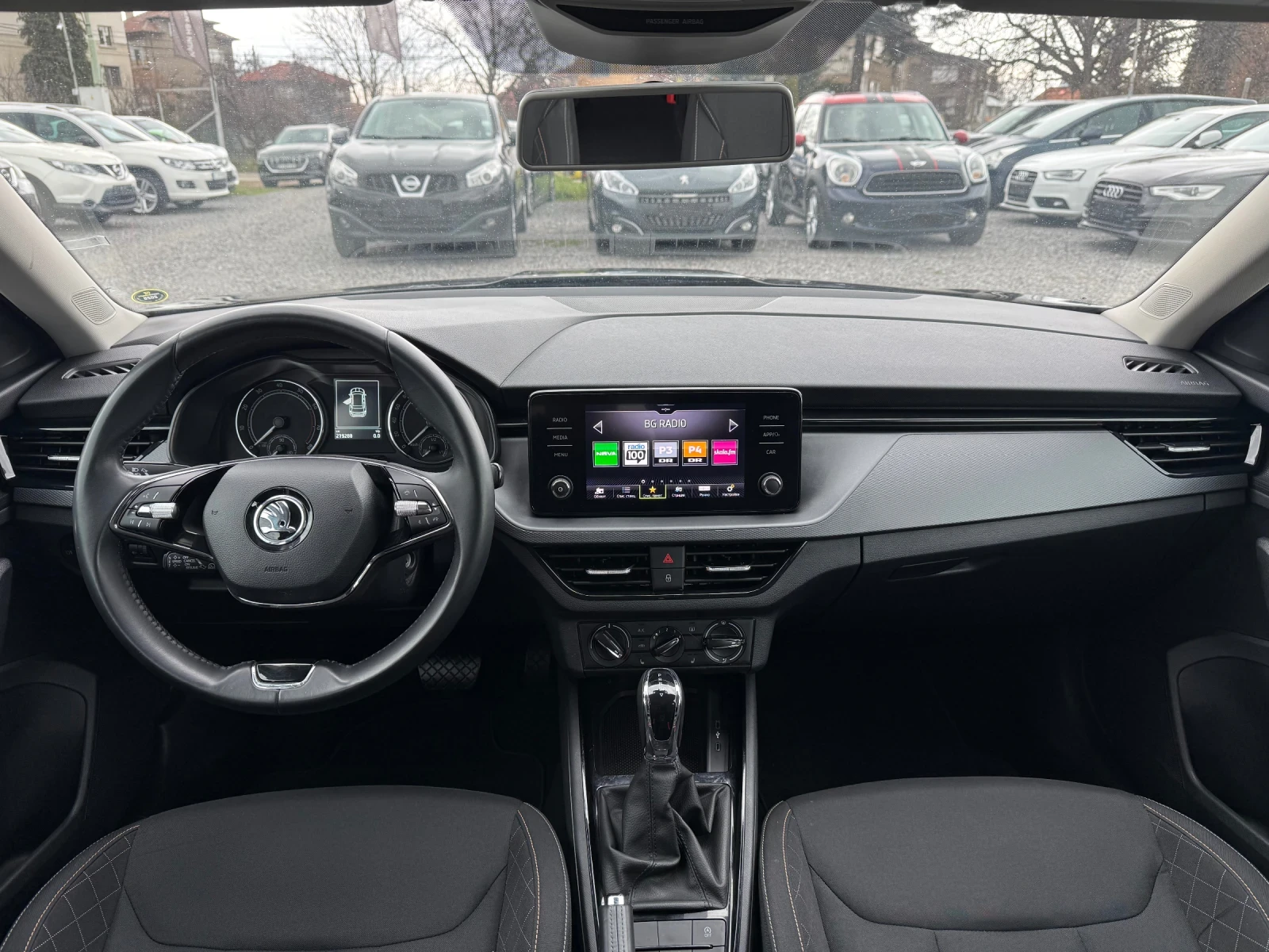 Skoda Kamiq Tour de France | DSG | 1.0 TSI | Camera | Full Led, снимка 10 - Автомобили и джипове - 53906847