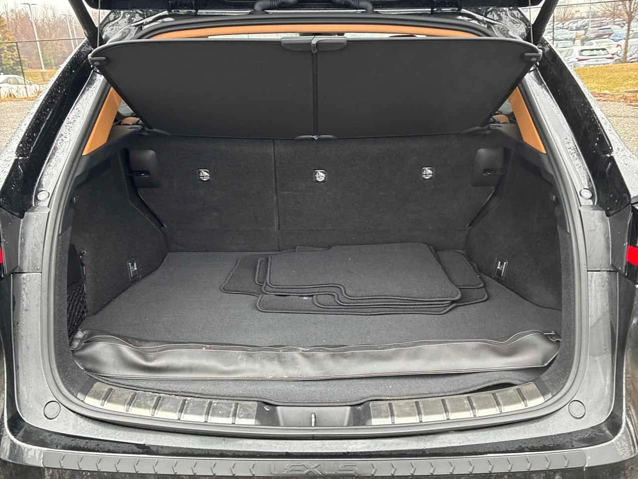 Lexus NX * 350h * 2 КЛЮЧА* ПОДГРЕВ* КЕЙЛЕС* , снимка 13 - Автомобили и джипове - 53922231