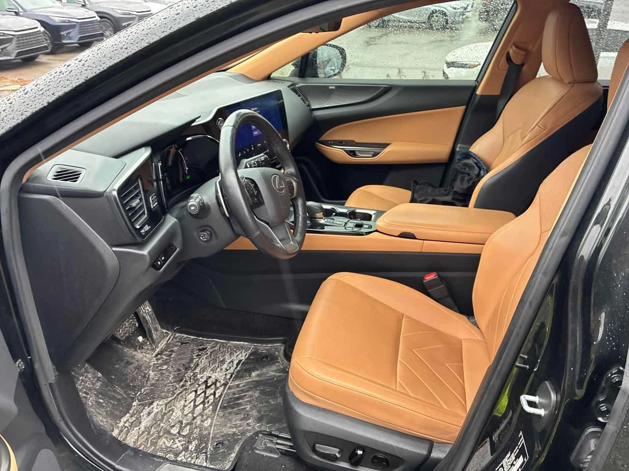 Lexus NX * 350h * 2 КЛЮЧА* ПОДГРЕВ* КЕЙЛЕС* , снимка 5 - Автомобили и джипове - 53922231