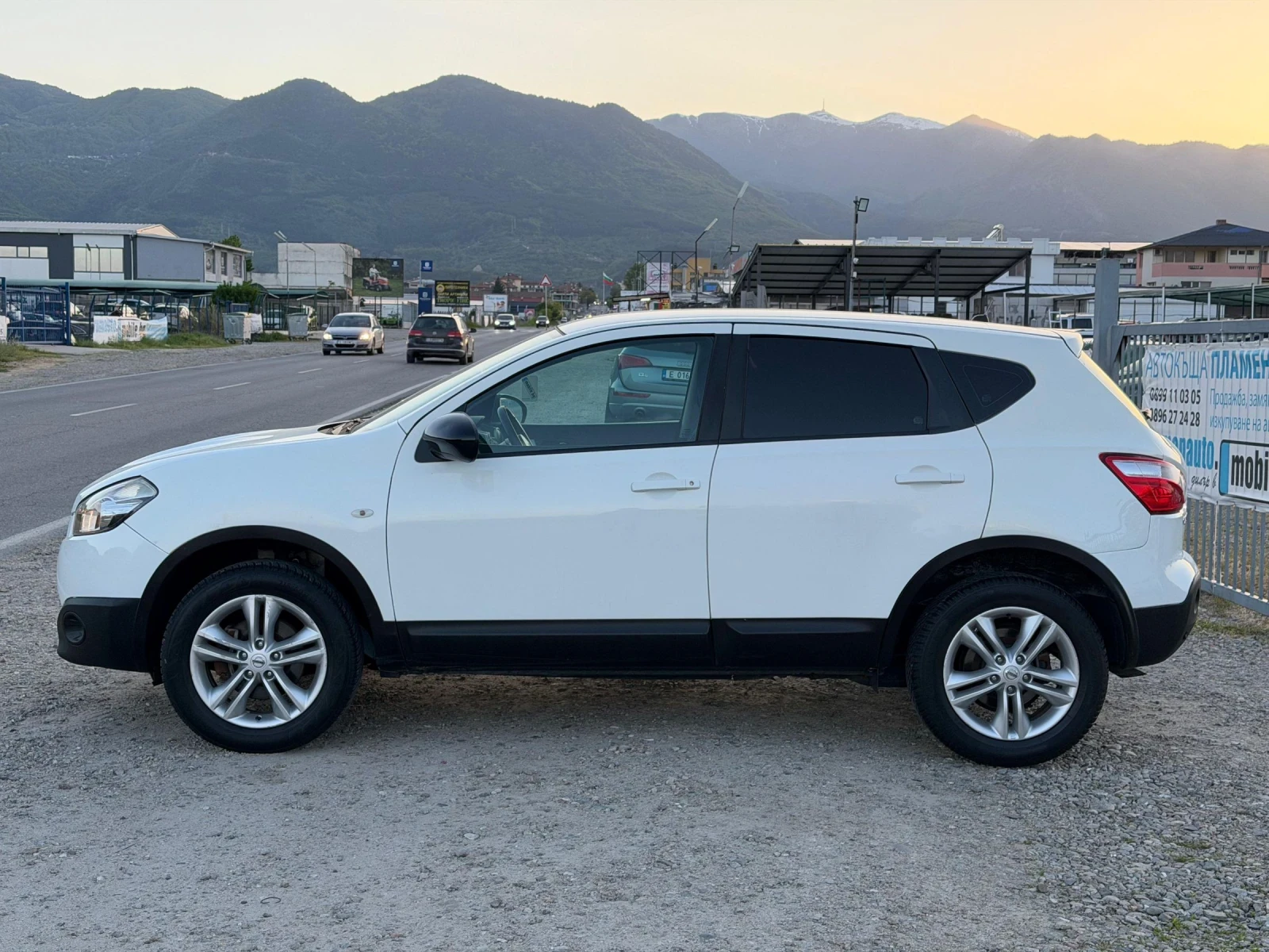 Nissan Qashqai 1.5DCI 110k.s ������ | Mobile.bg � ����������� 2