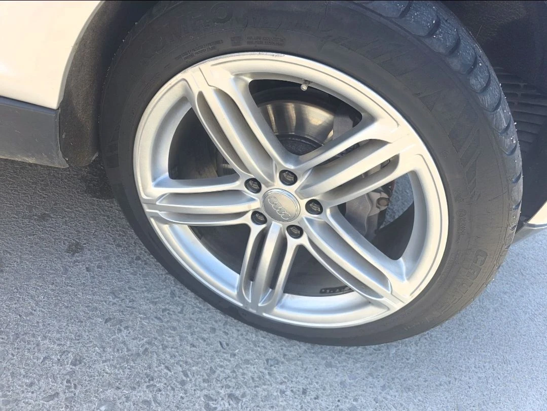 Audi Q7, снимка 4 - Автомобили и джипове - 55667871