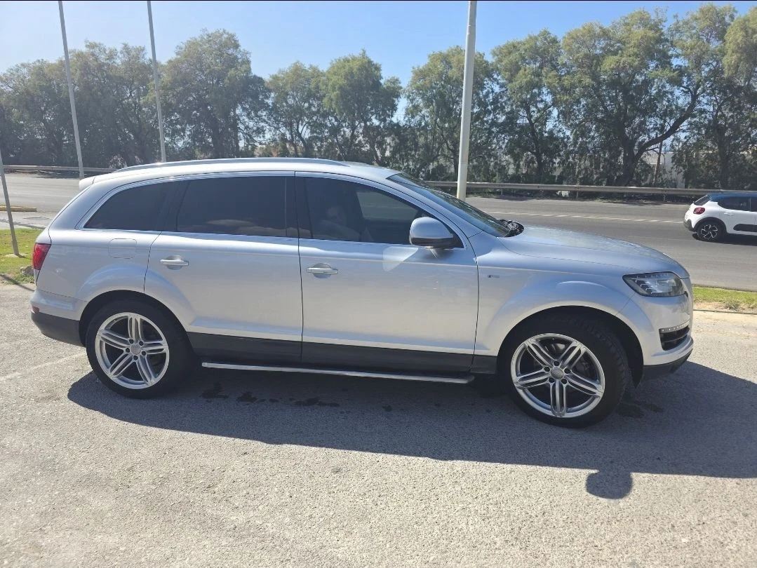 Audi Q7, снимка 5 - Автомобили и джипове - 55667871
