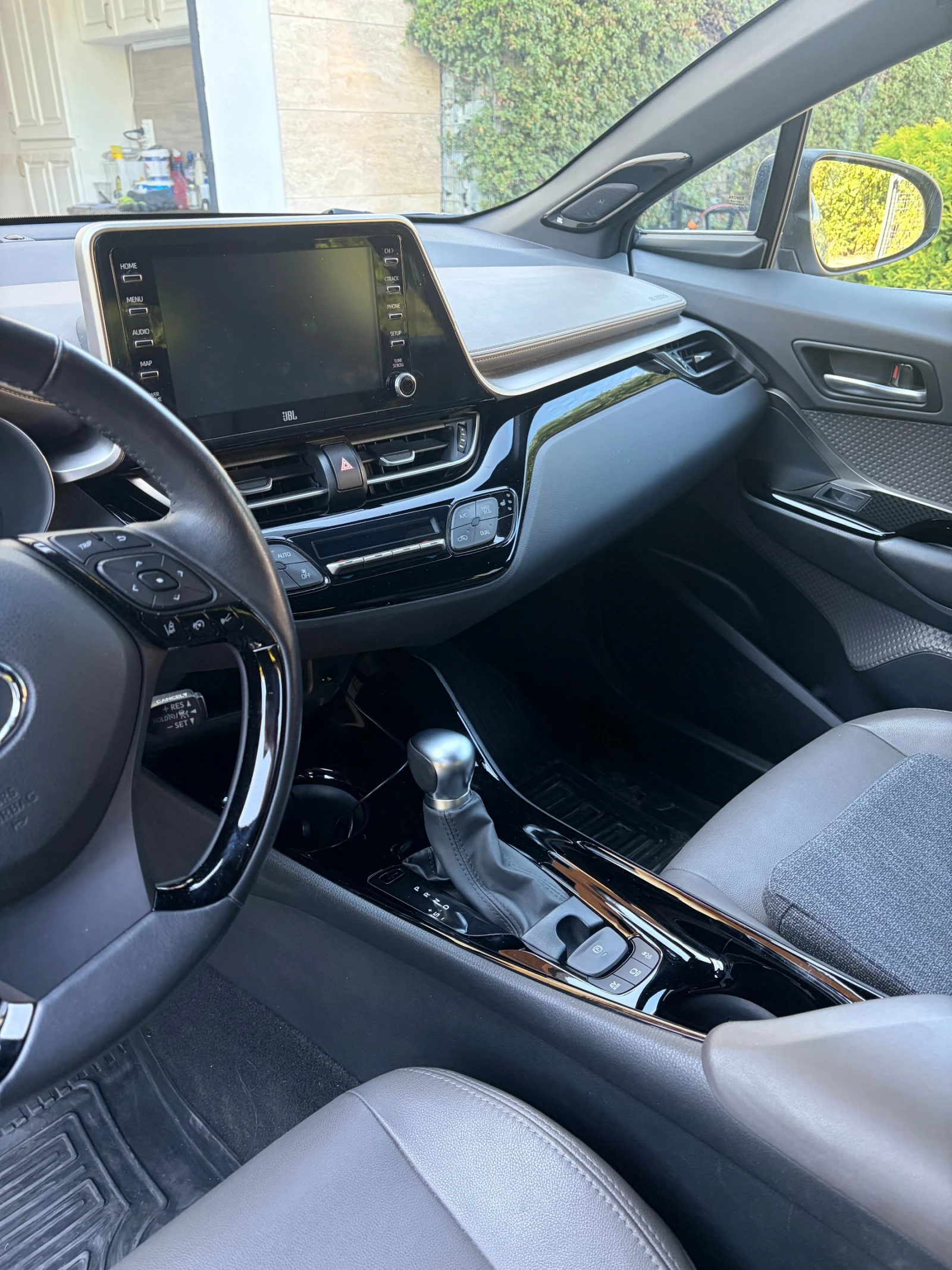 Toyota C-HR Classy, снимка 11 - Автомобили и джипове - 55741628