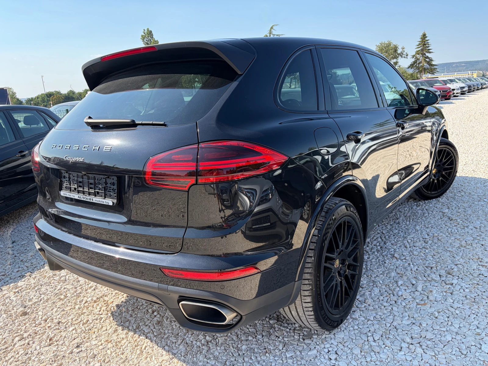 Porsche Cayenne FACELIFT 3.0D-250 PLATINUM EDITION , снимка 2 - Автомобили и джипове - 55846337