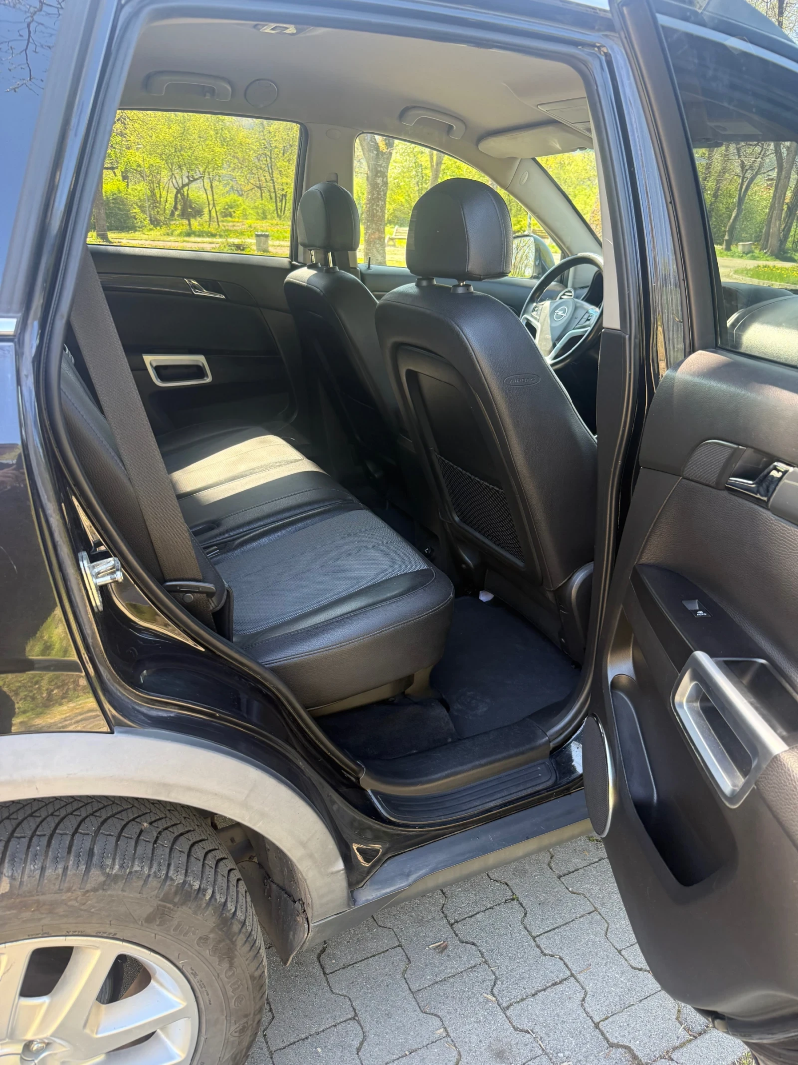 Opel Antara 2.2, снимка 9 - Автомобили и джипове - 55943063