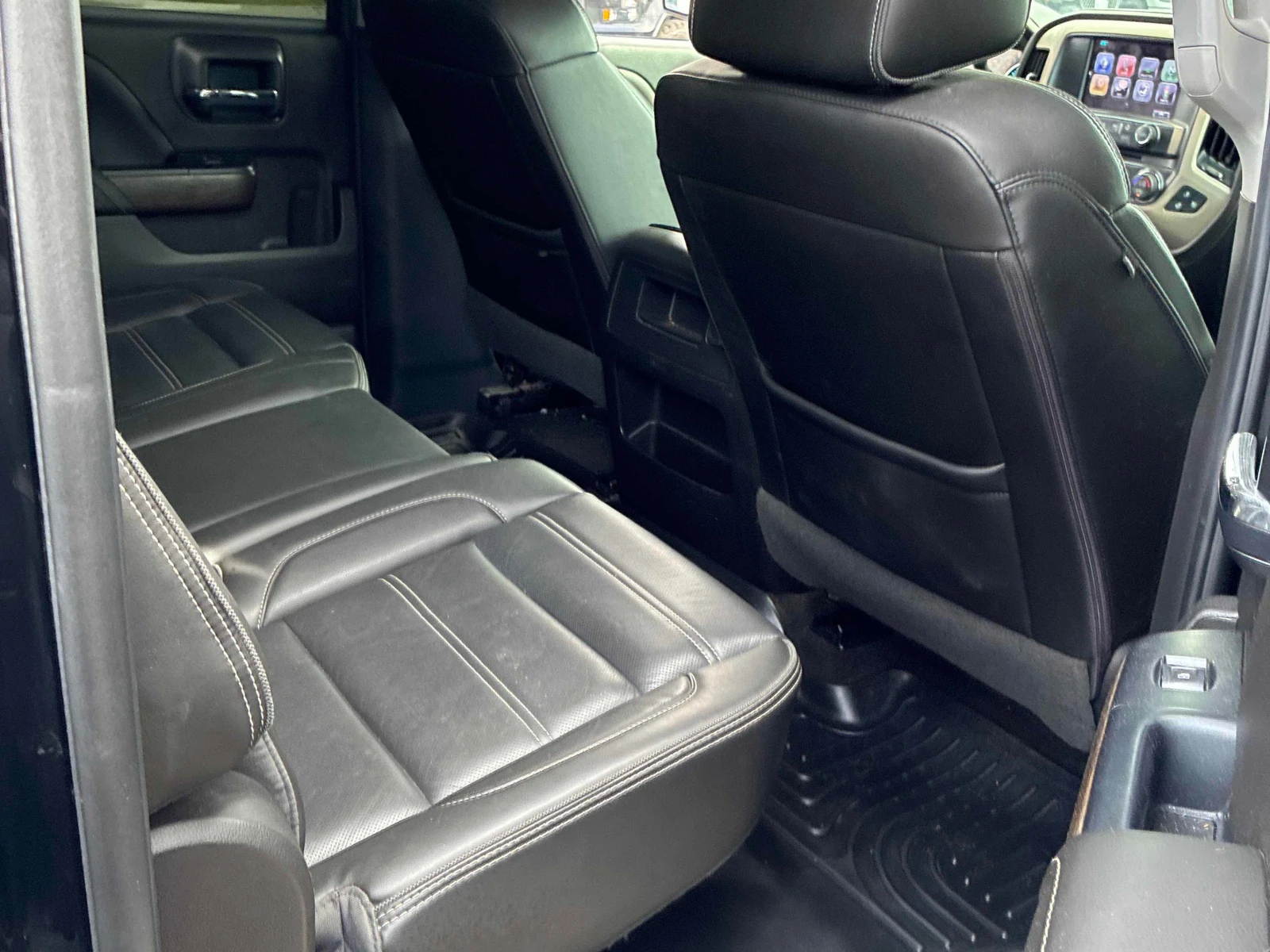 Gmc Sierra * Denali * CARFAX * БЕЗ ПЪРВОНАЧАЛНА ВНОСКА, снимка 15 - Автомобили и джипове - 56149757