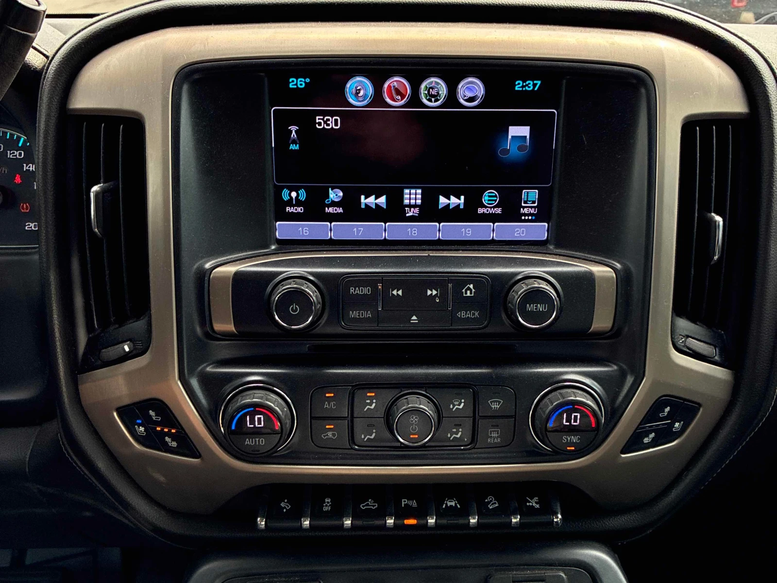 Gmc Sierra * Denali * CARFAX * БЕЗ ПЪРВОНАЧАЛНА ВНОСКА, снимка 9 - Автомобили и джипове - 56149757