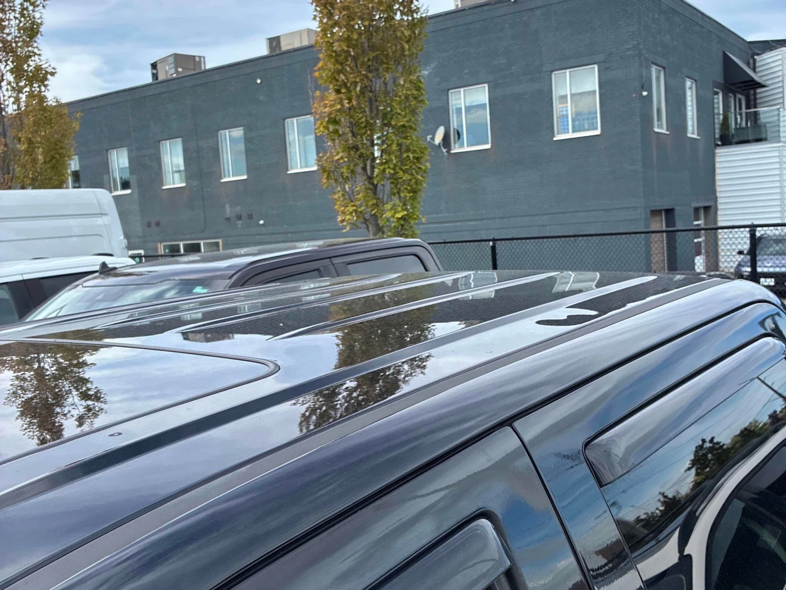 Gmc Sierra * Denali * CARFAX * БЕЗ ПЪРВОНАЧАЛНА ВНОСКА, снимка 13 - Автомобили и джипове - 56149757
