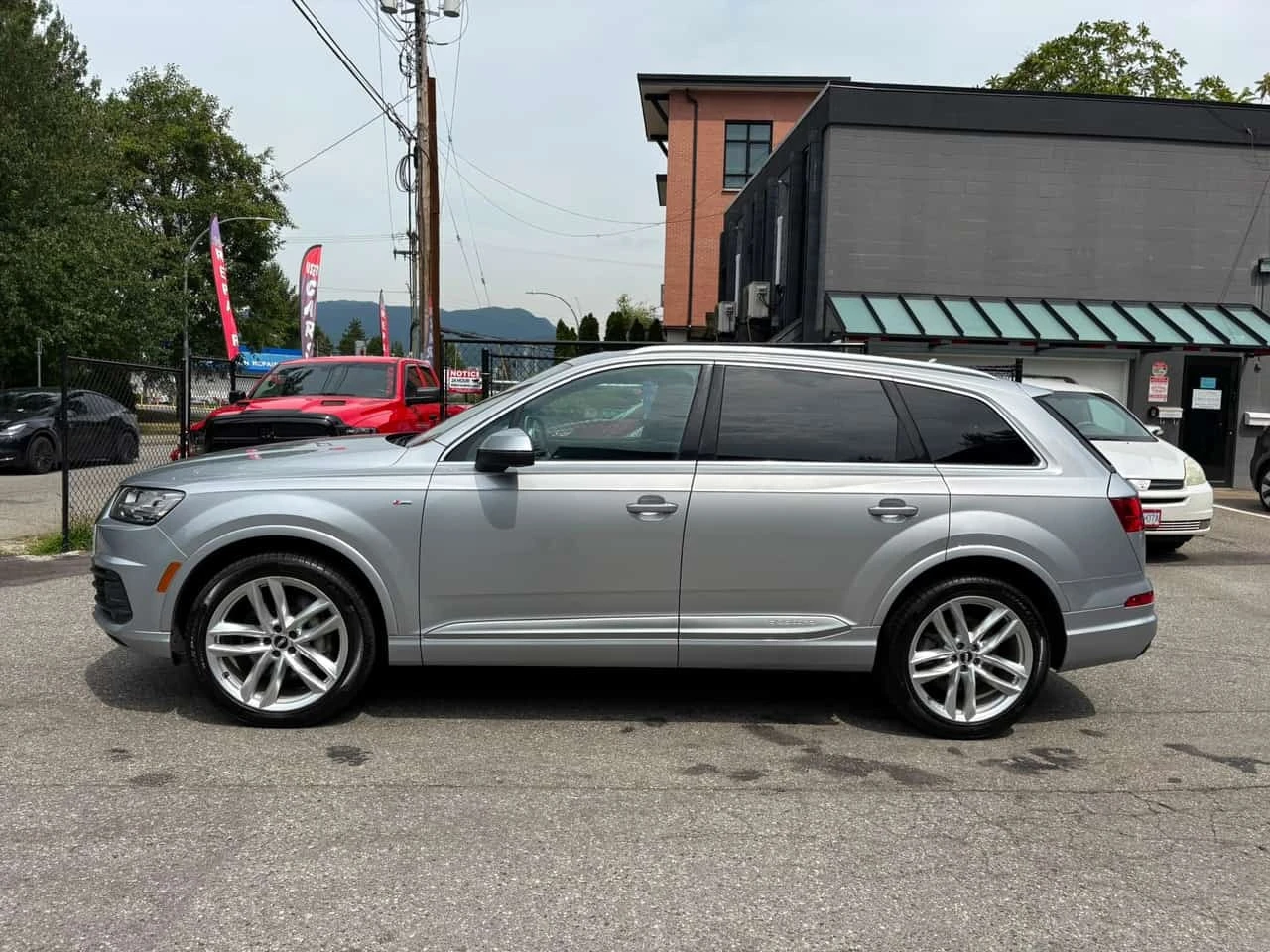Audi Q7 3.0T Technik S LINE | CARFAX | ���������� | Mobile.bg � ����������� 4
