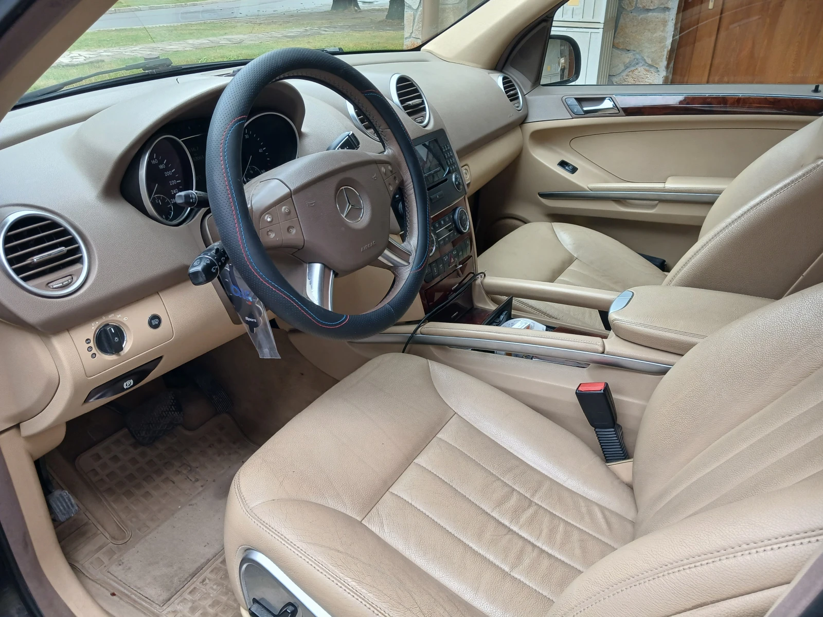 Mercedes-Benz ML 320, снимка 11 - Автомобили и джипове - 56505428