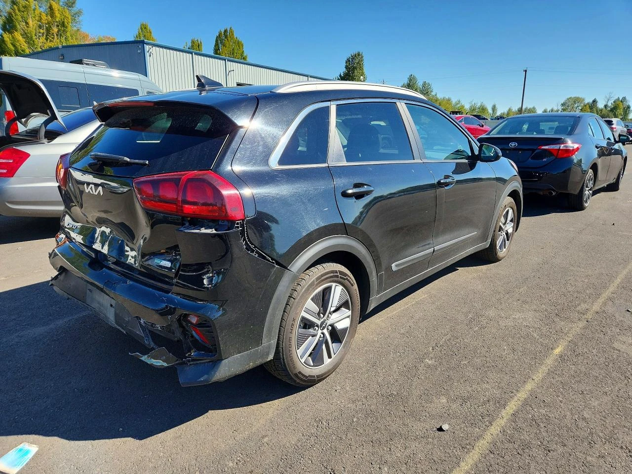 Kia Niro 1.6l Lxs, снимка 3 - Автомобили и джипове - 56664088