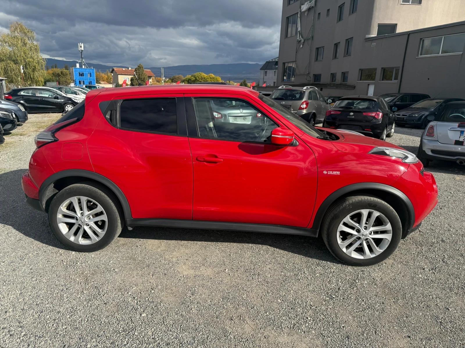 Nissan Juke 1.5 dci, снимка 2 - Автомобили и джипове - 56680665