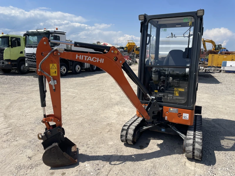 Багер Hitachi ZX 19-6, снимка 16 - Индустриална техника - 50043958