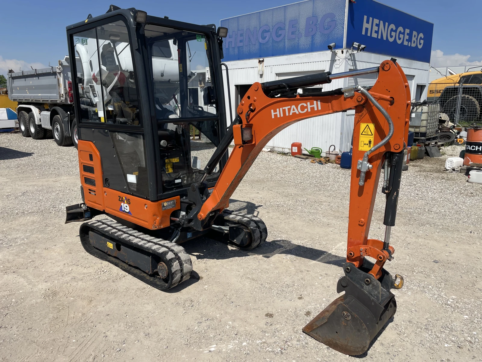  Hitachi ZX 19-6 | Mobile.bg   13