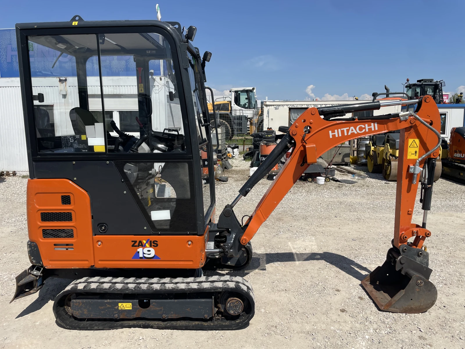  Hitachi ZX 19-6 | Mobile.bg   11