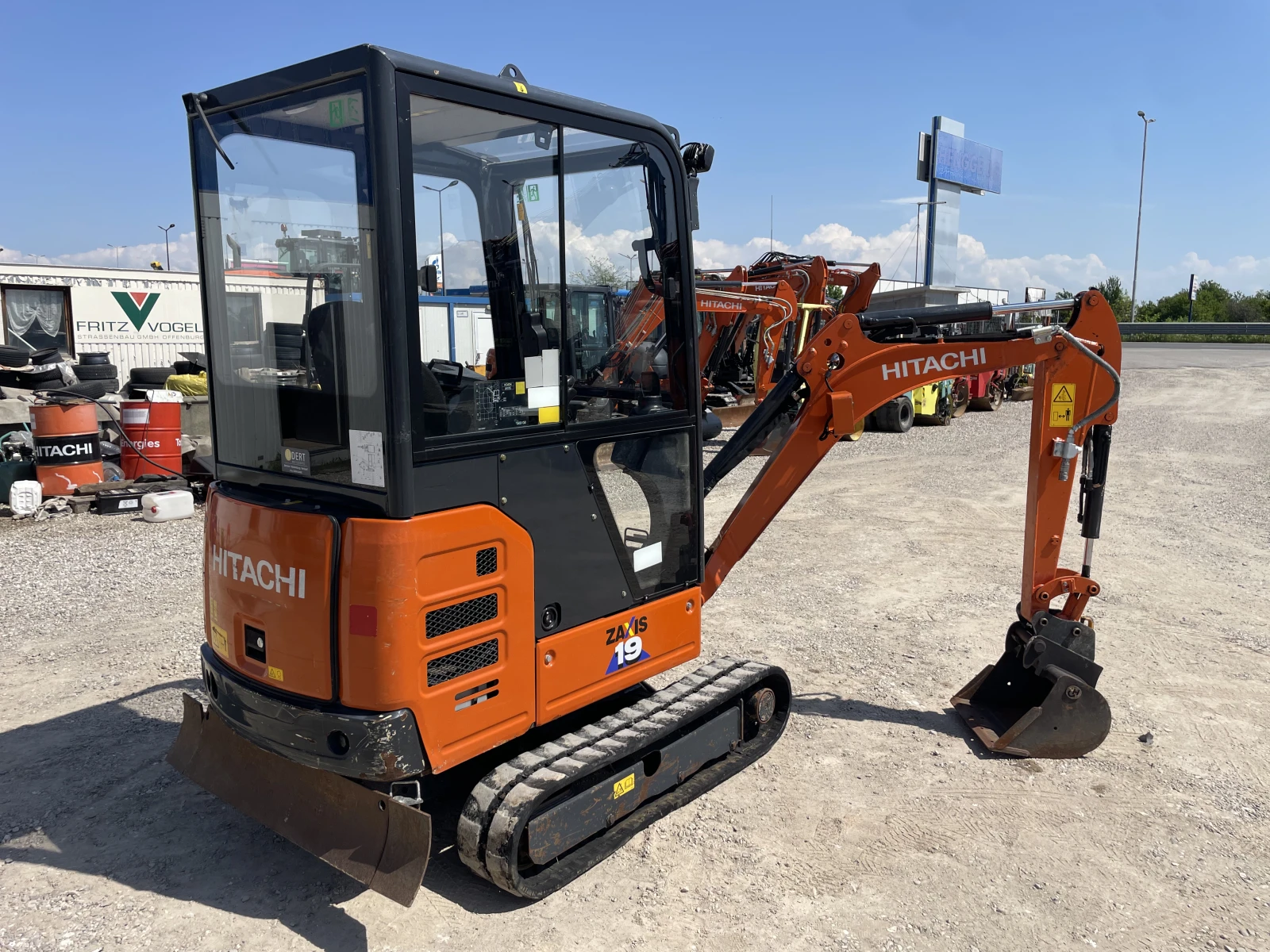  Hitachi ZX 19-6 | Mobile.bg   15