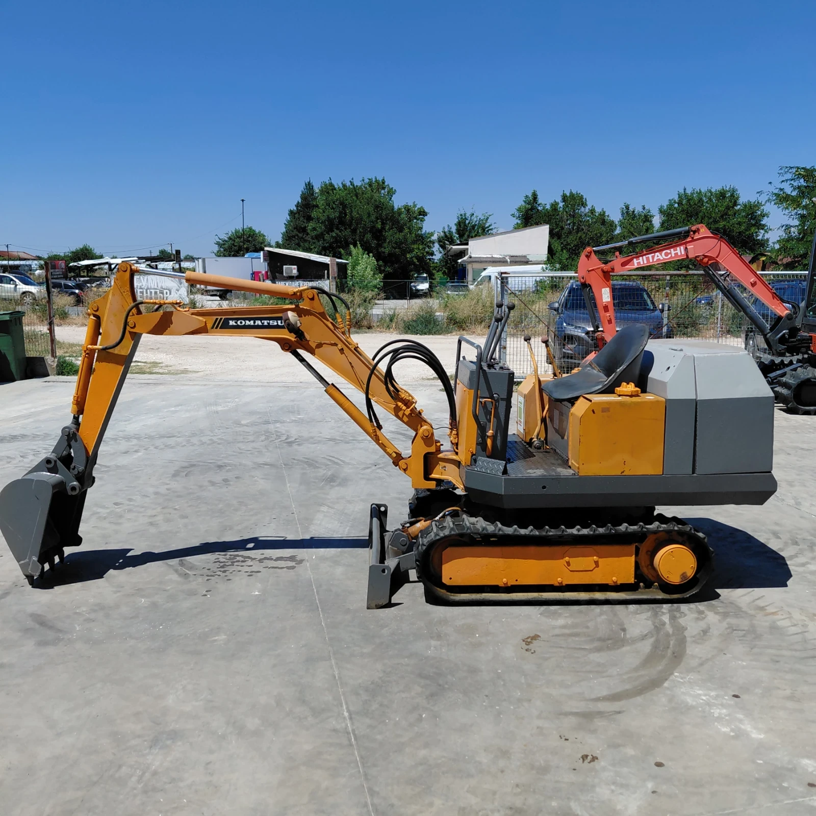 Багер Komatsu PC05-5 * НАЛИЧЕН * 900 МОТОЧАСА * , снимка 2 - Индустриална техника - 53887423