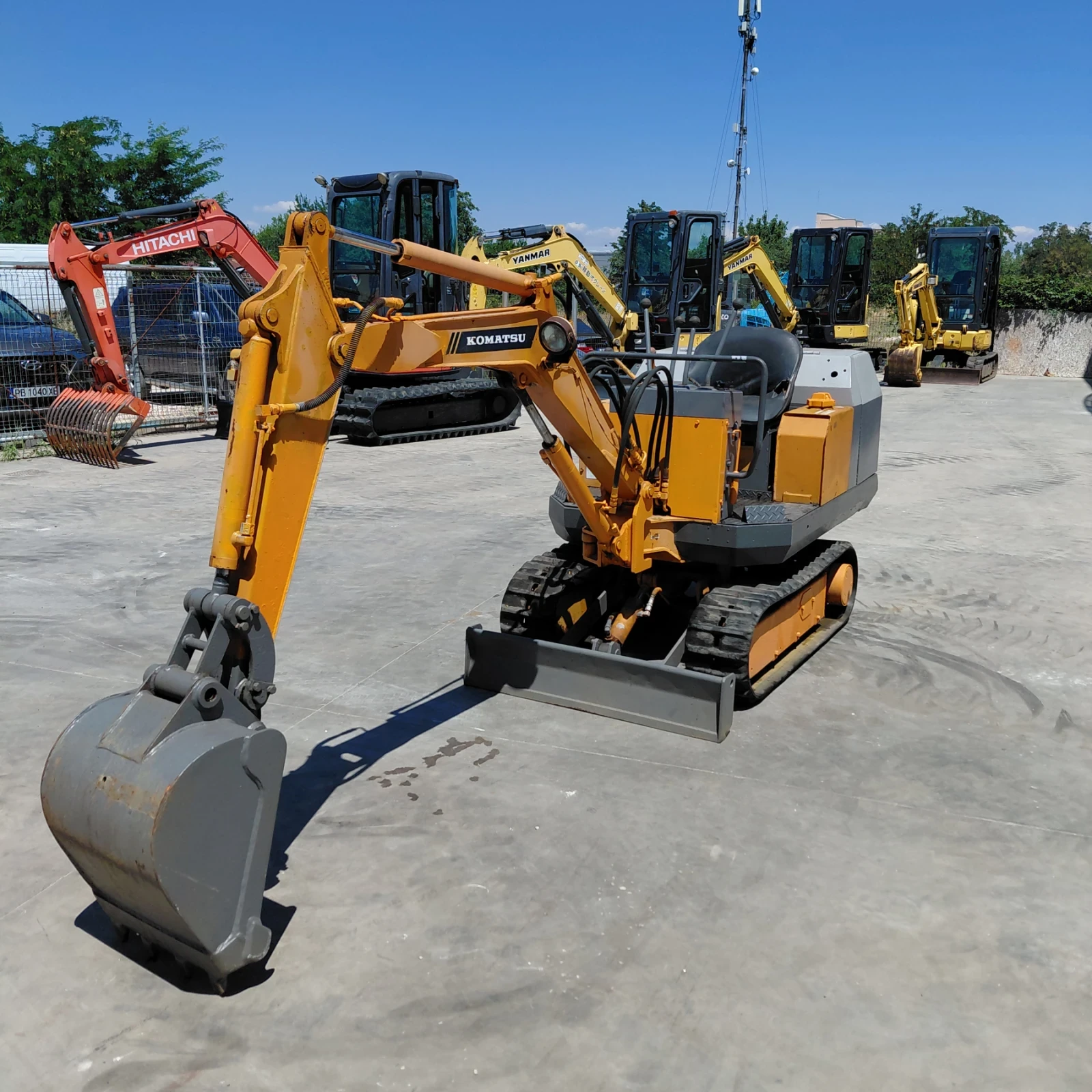 Багер Komatsu PC05-5 * НАЛИЧЕН * 900 МОТОЧАСА * , снимка 8 - Индустриална техника - 53887423